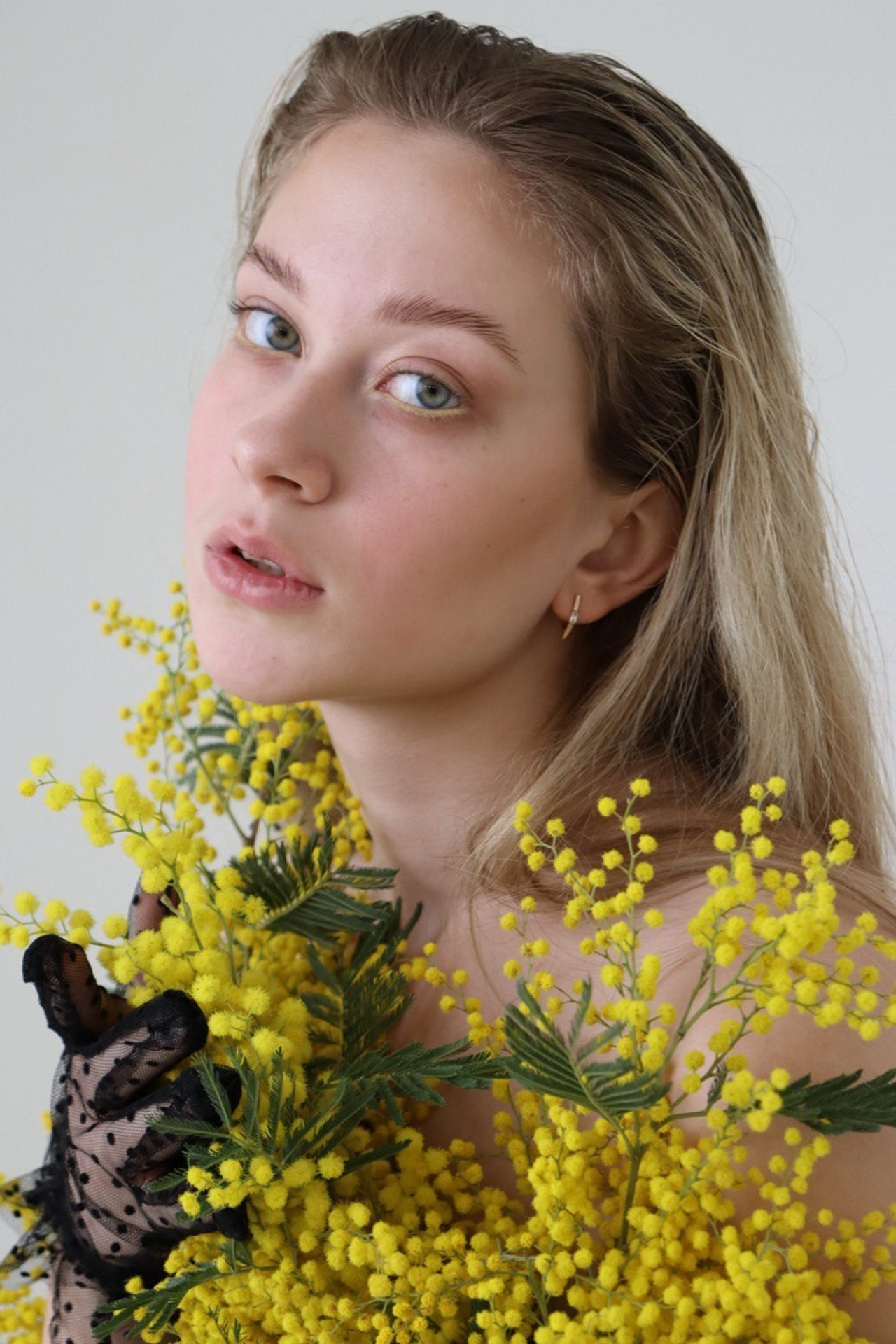 Модель для предметной съемки Марина id 16054 Казань| Sale Easy