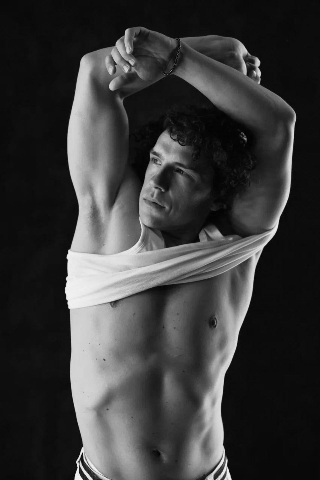 Модель для предметной съемки Сергей А. С-Петербург | Sale Easy