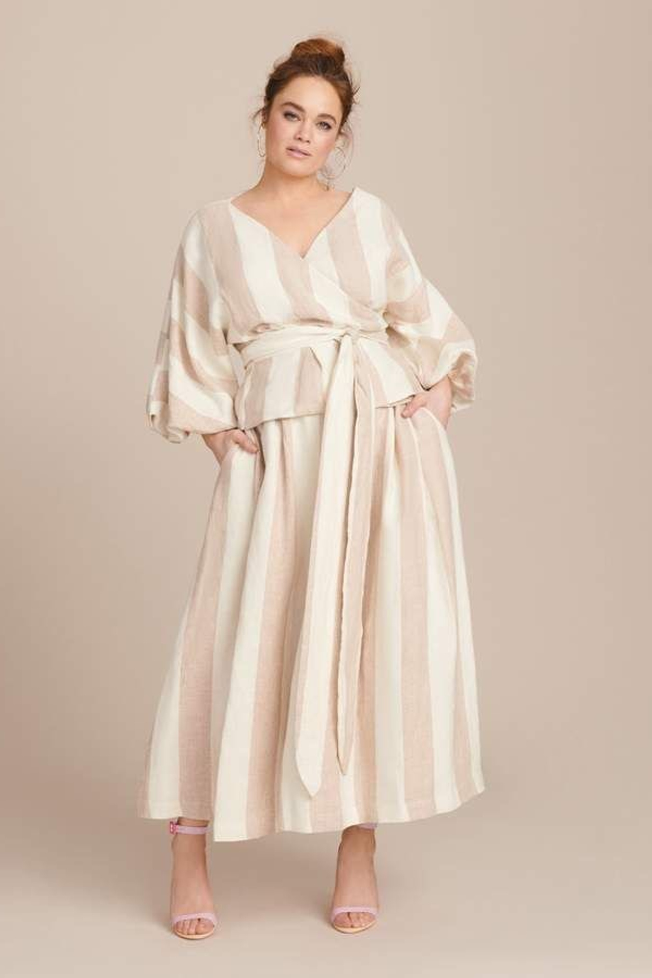 Идея для наряда plus-size с длинным платьем