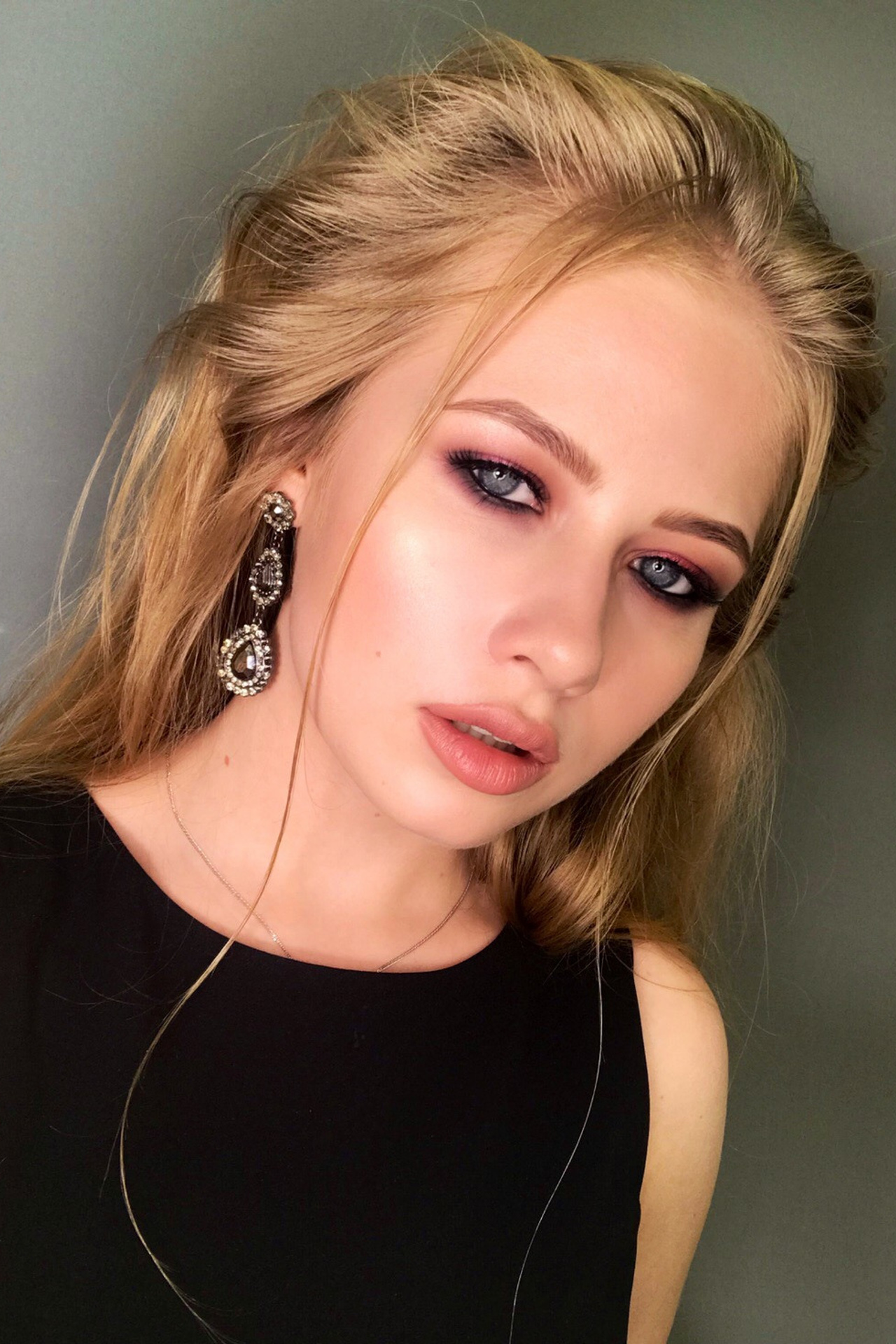 Модель для предметной съемки Мария Р Н.Новгород | Sale Easy