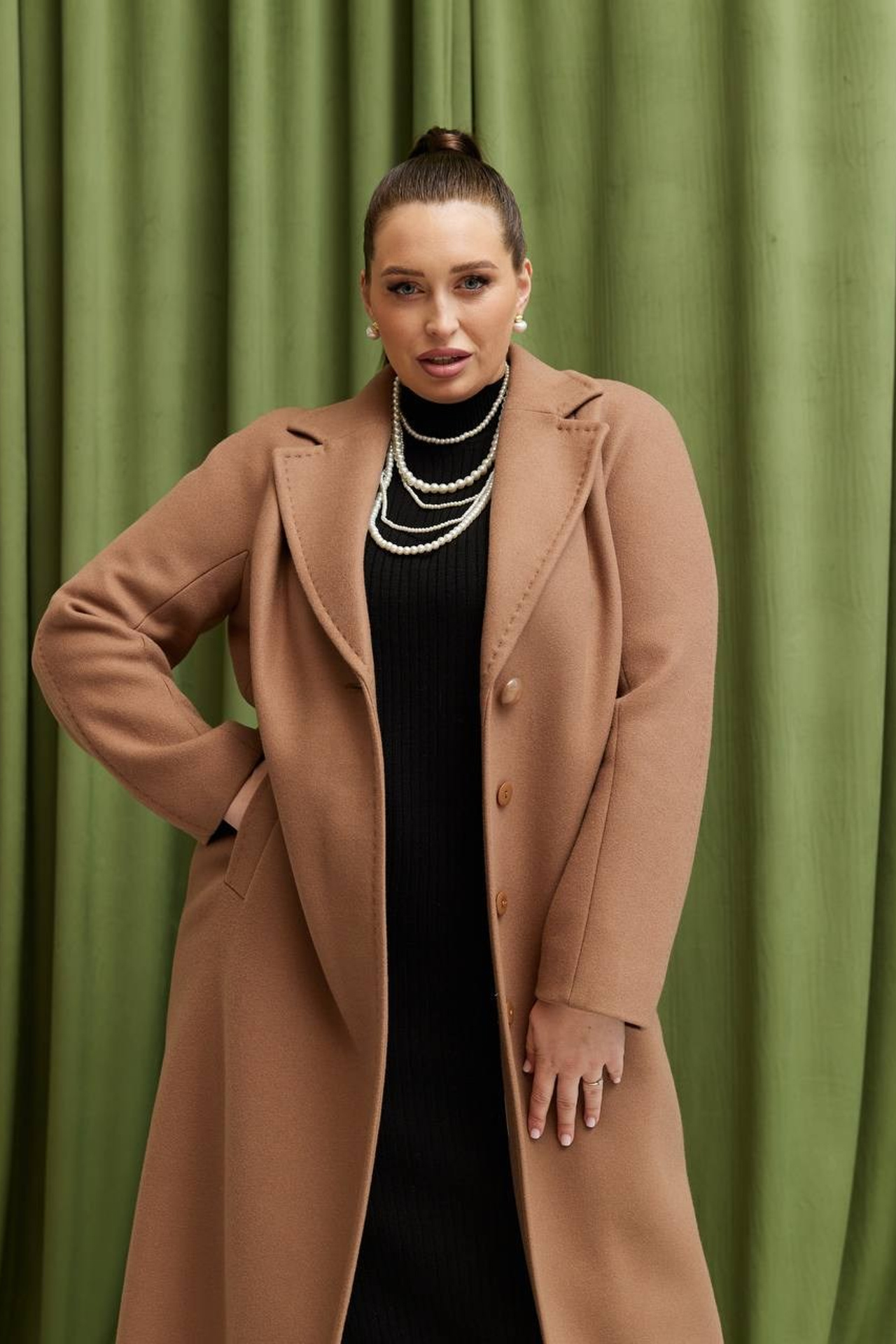 Модель plus size для предметной съемки Виктория БН.Новгород| Sale Easy