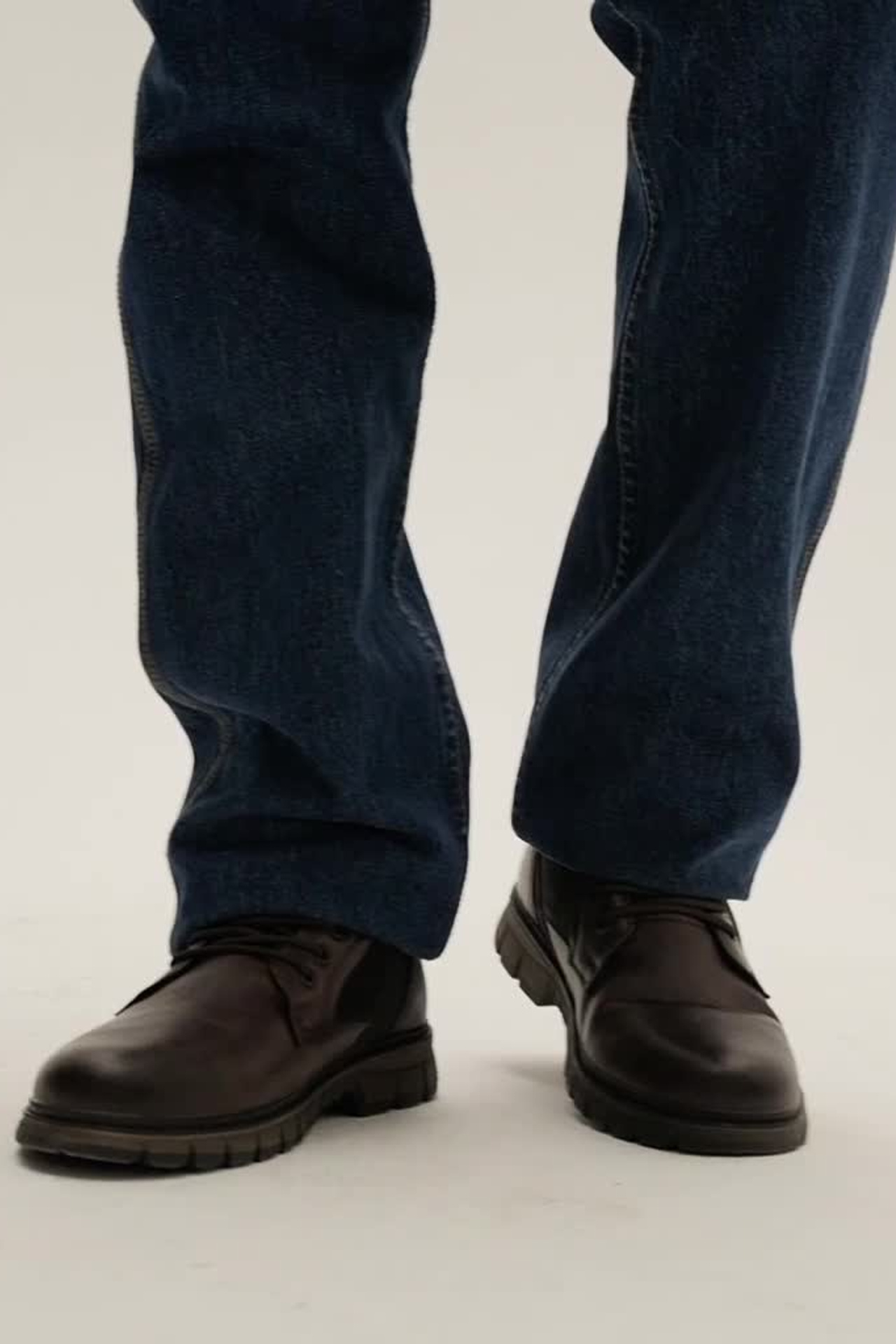 Портфолио видеосъемка одежды для маркетплейсов | Sale Easy