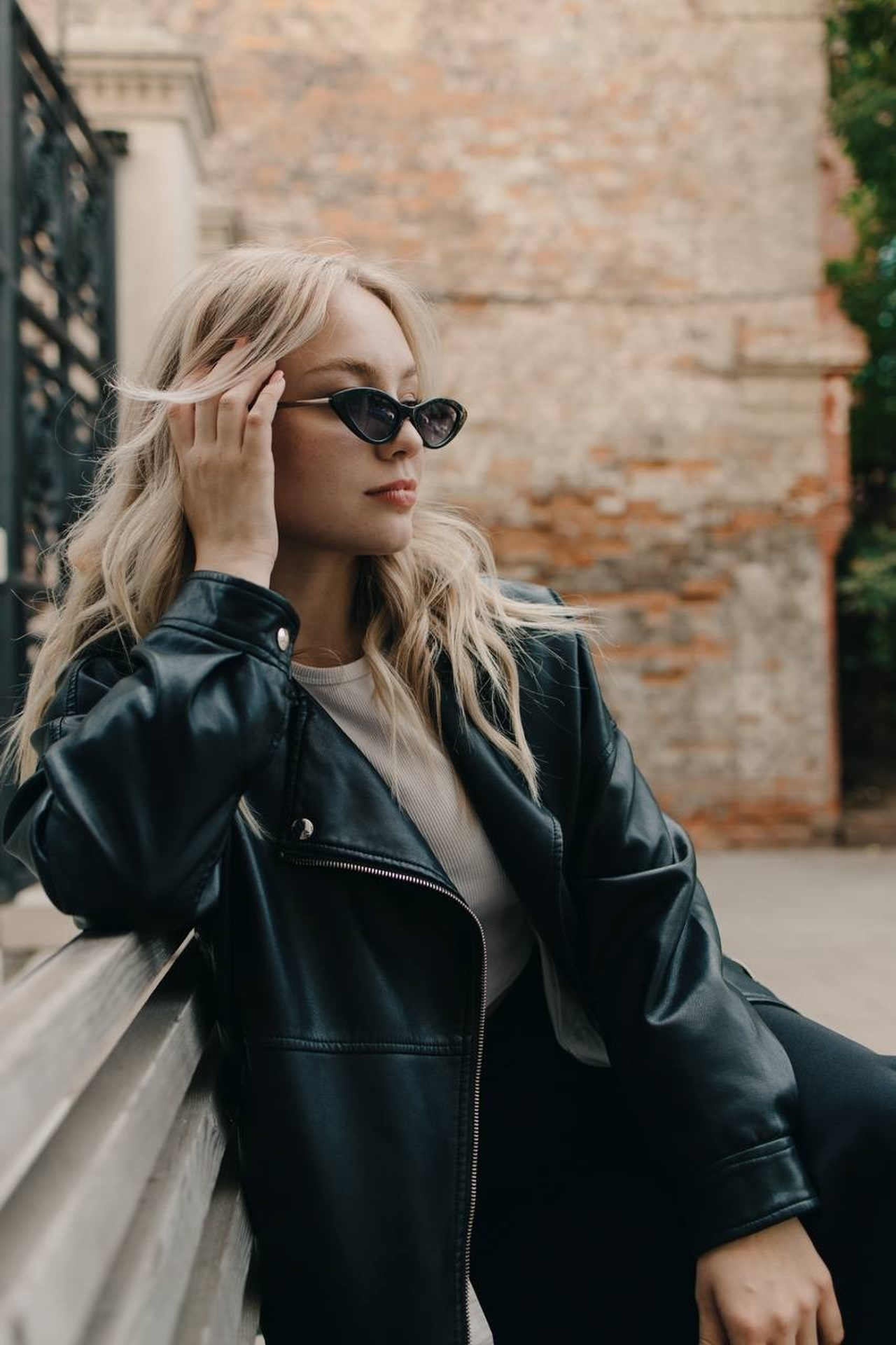 Модель для предметной съемки Елизавета Л. Красноярск| Sale Easy