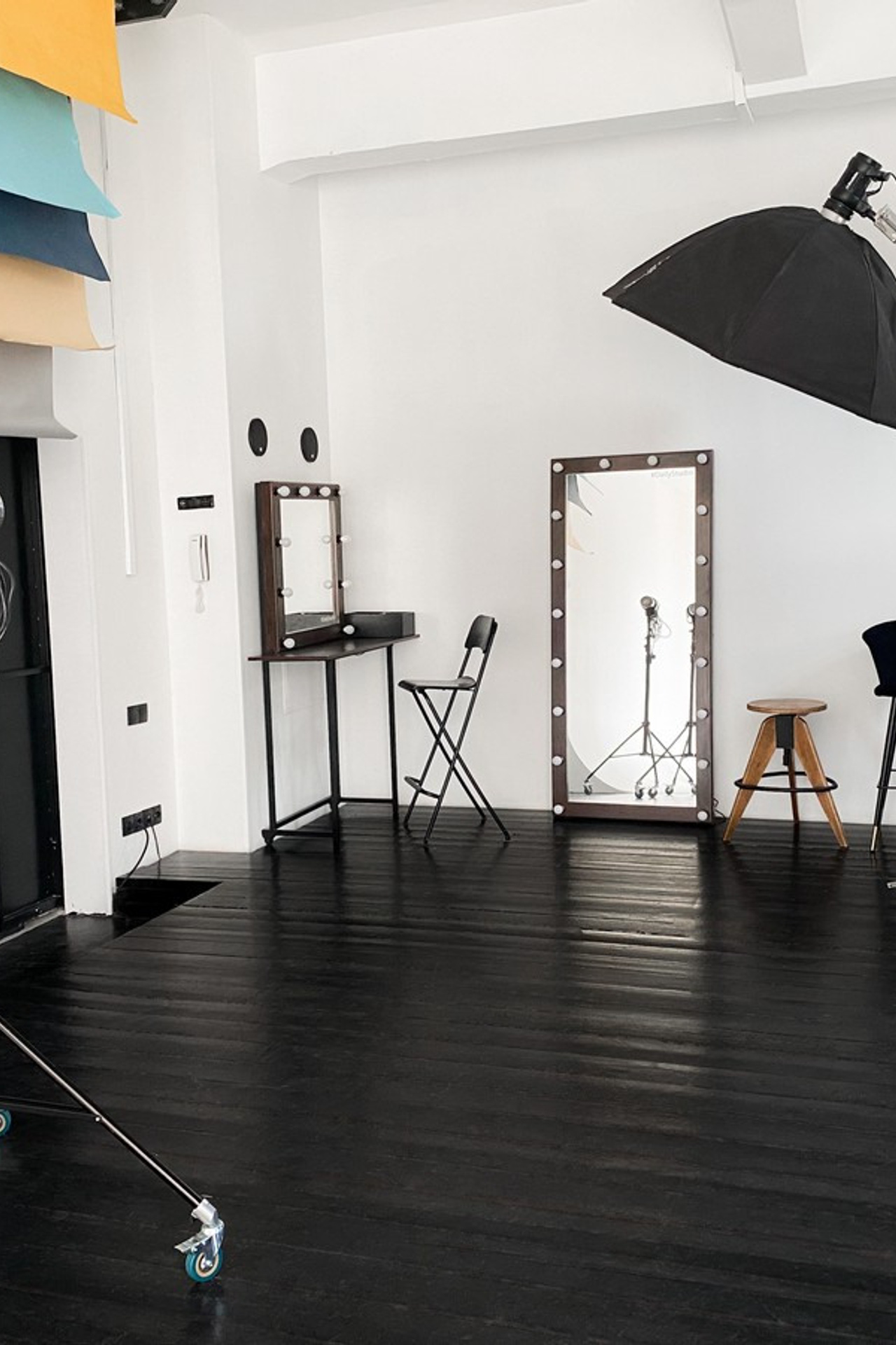 Студия DAILY STUDIO—зал Циклорама А для предм. съемки С.-Пб|Sale Easy