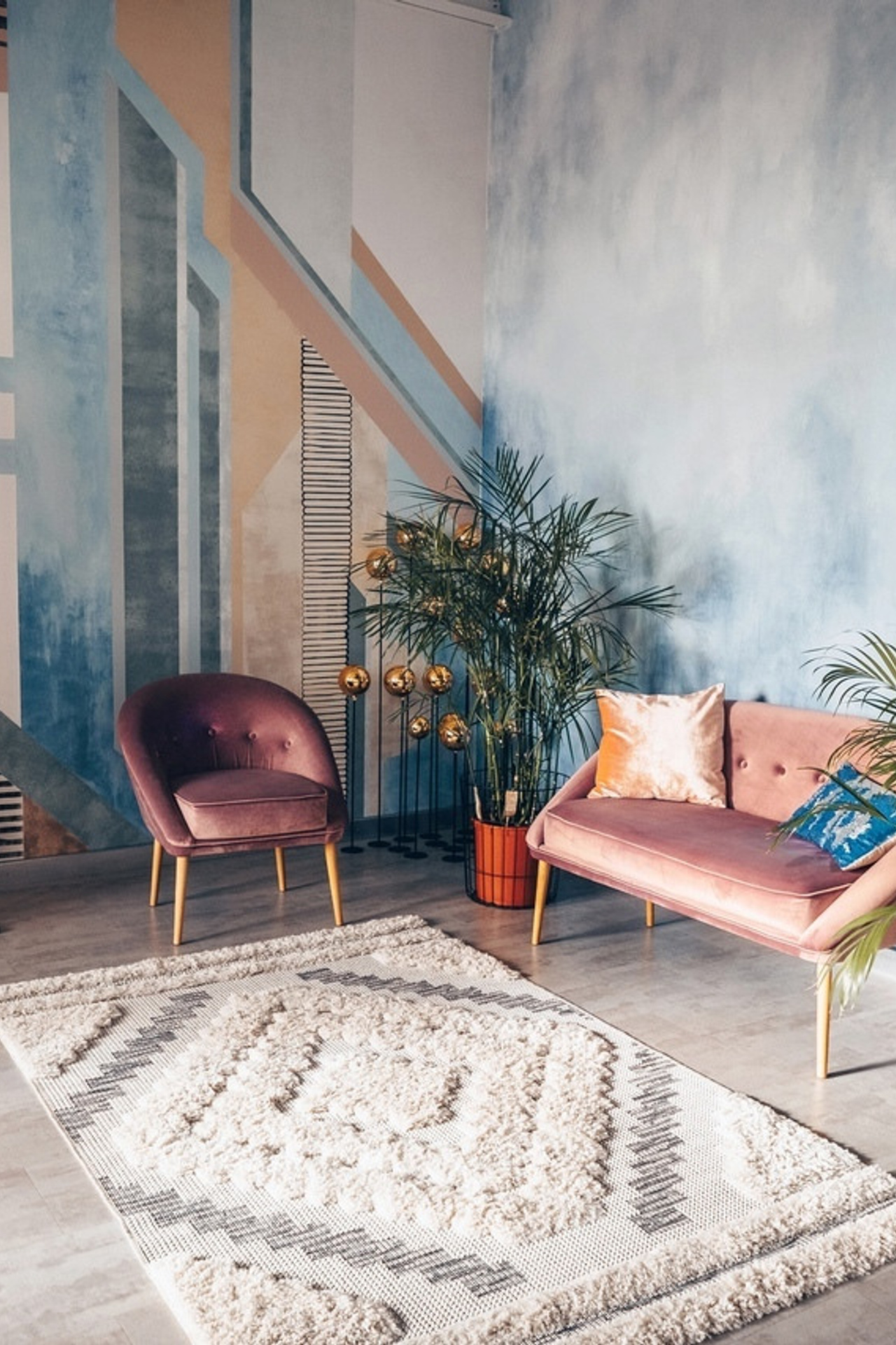 Фотостудия Веретено — Принт 1 для предм. съемки С.-Пб|Sale Easy