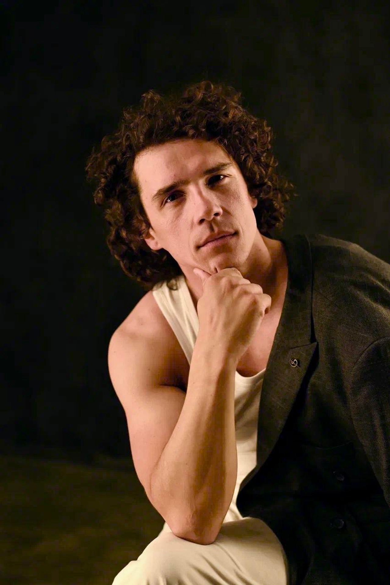 Модель для предметной съемки Сергей А. С-Петербург | Sale Easy