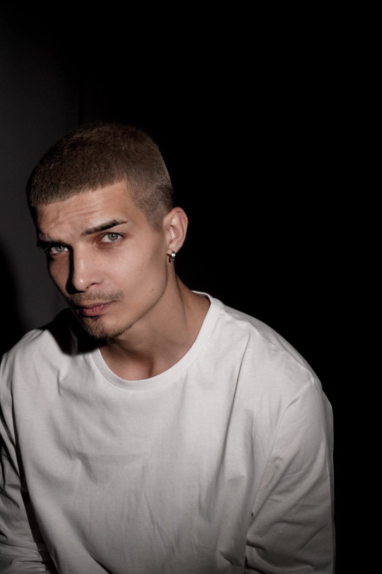 Модель для предметной съемки Александр Н Казань| Sale Easy