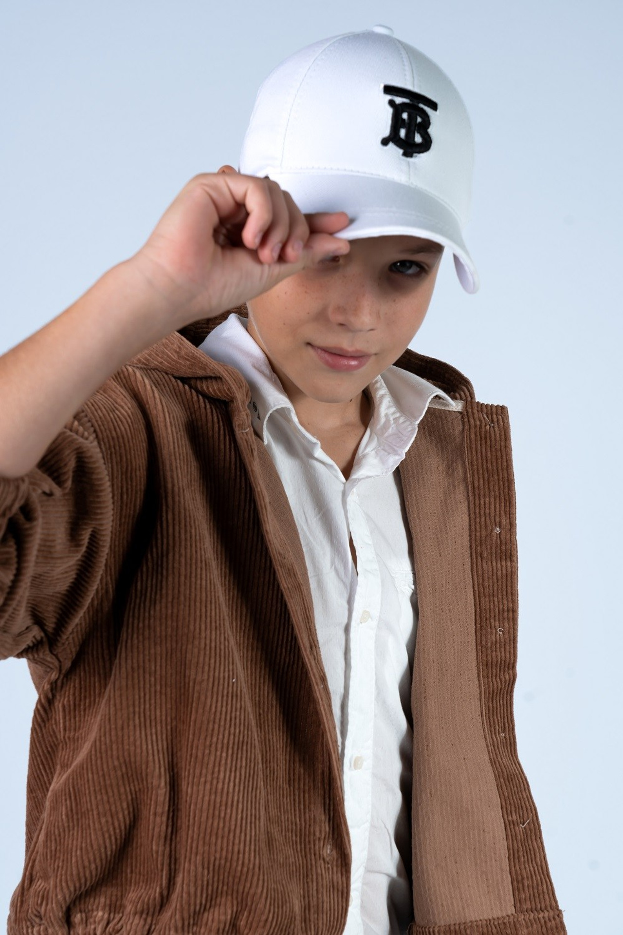 Модель Владимир А для предметной съемки  в Сочи| Sale Easy