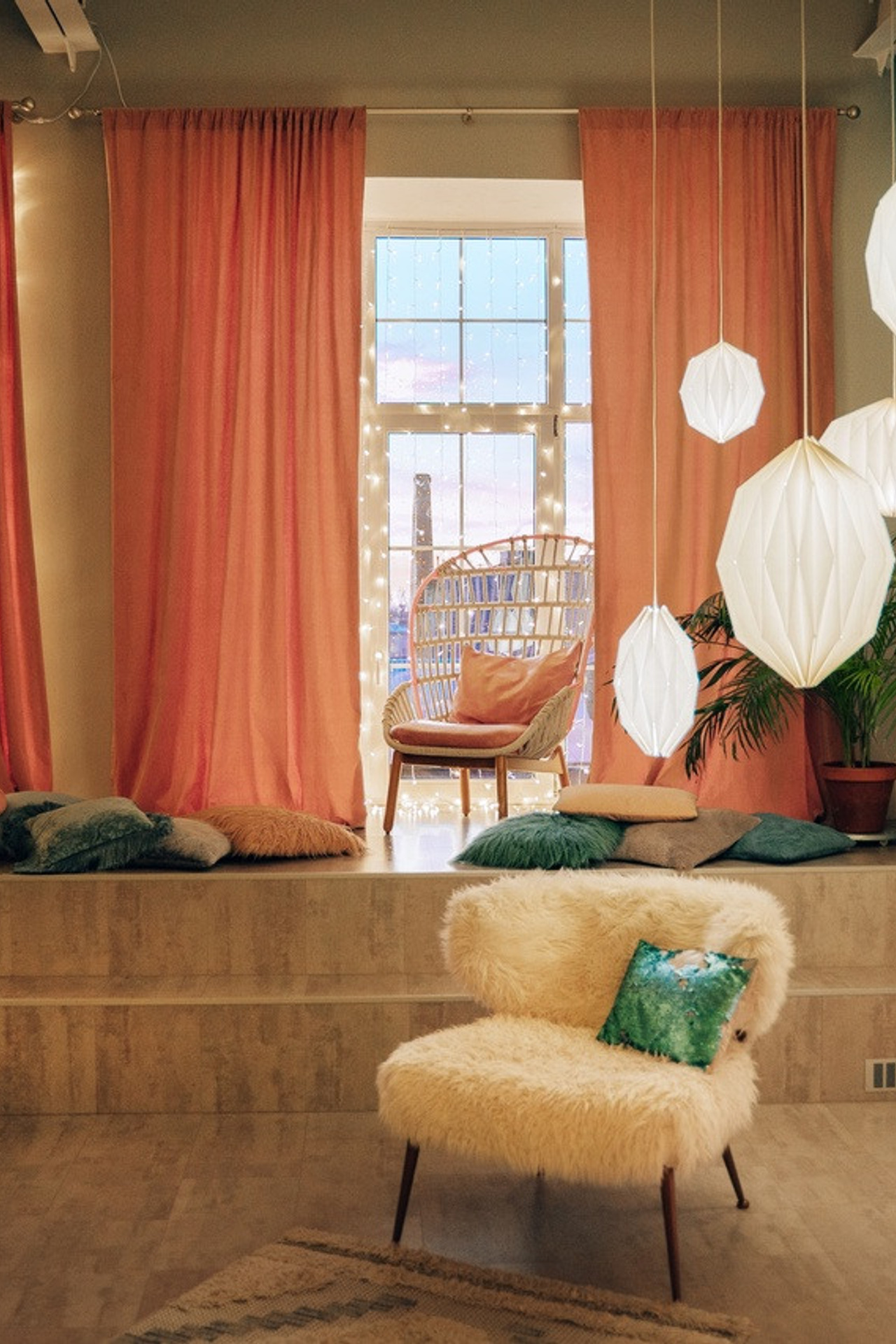 Фотостудия Веретено — Принт 1 для предм. съемки С.-Пб|Sale Easy