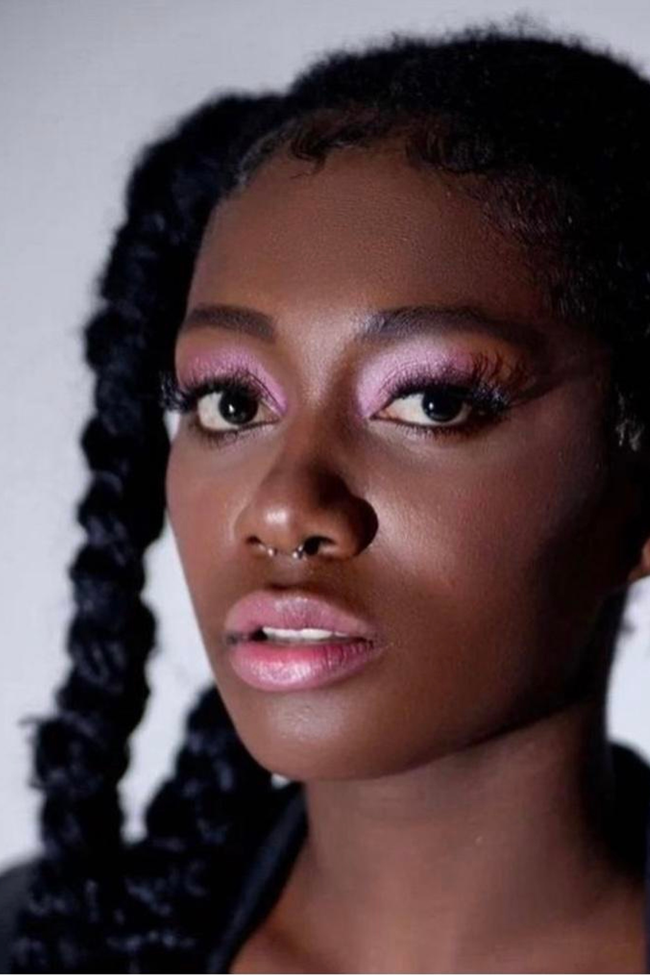 Модель для предметной съемки для маркетплейса Chisala Chewe Н.Новгород