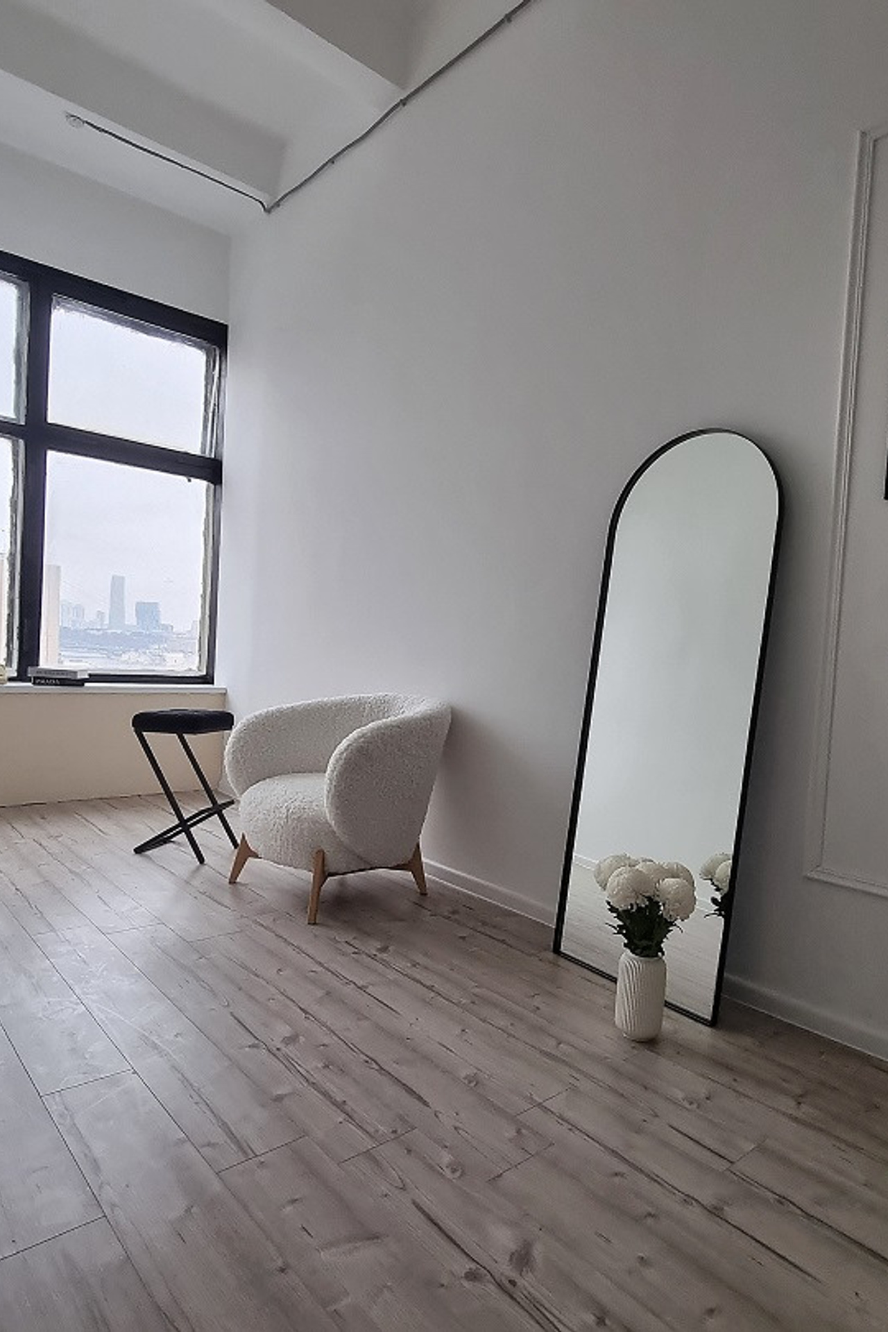 Студия для предметной съемки REPLACE — HALL Москва | Sale Easy