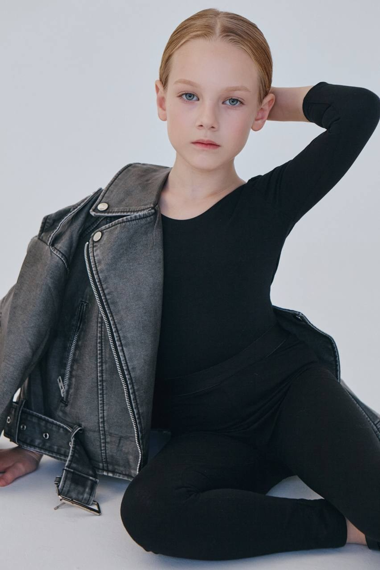 Модель для предметной съемки Варвара А. Н.Н.| Sale Easy