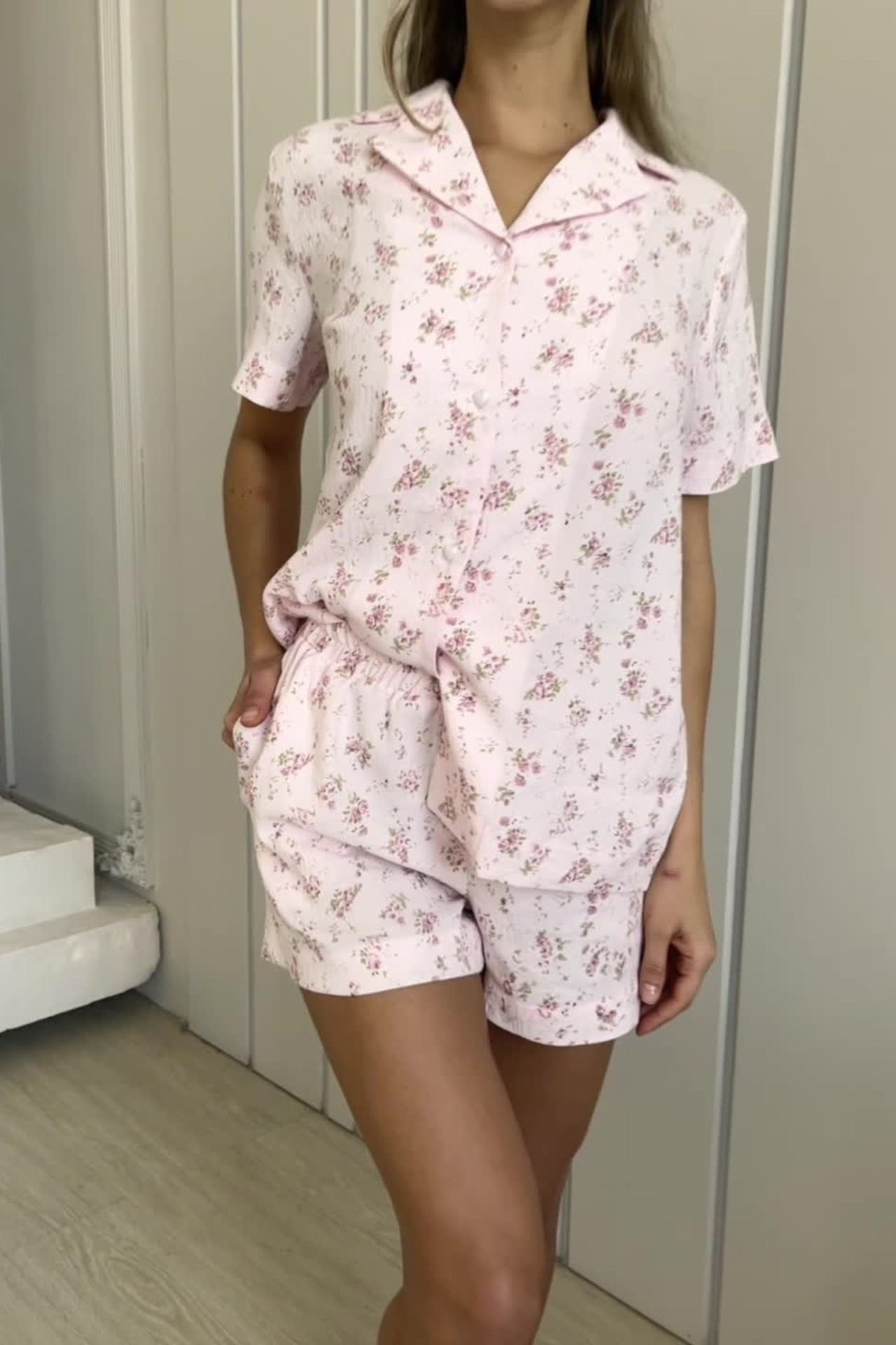 Портфолио видеосъемка одежды для маркетплейсов | Sale Easy