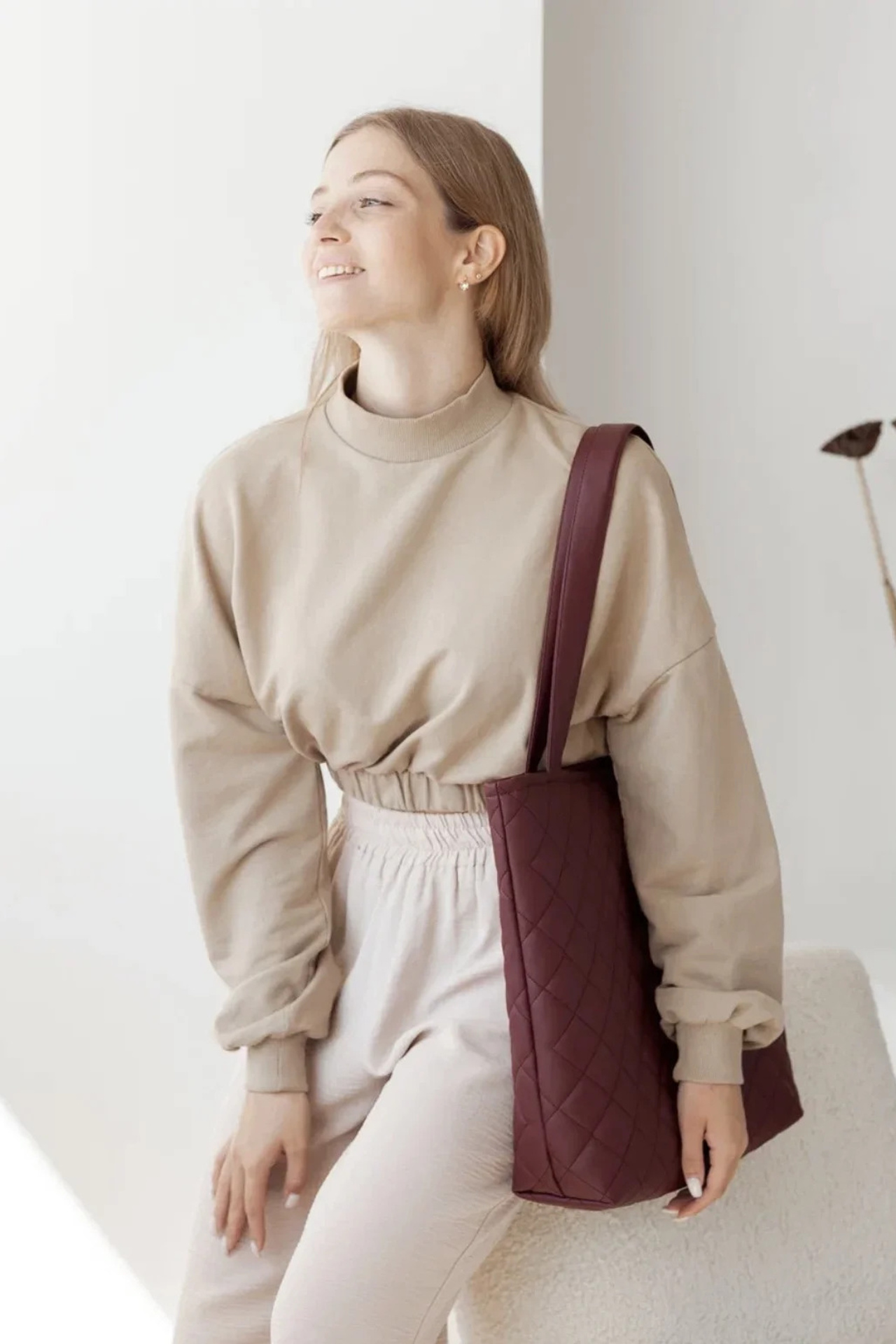 Модель для предметной съемки Диана В.С-Петербург | Sale Easy