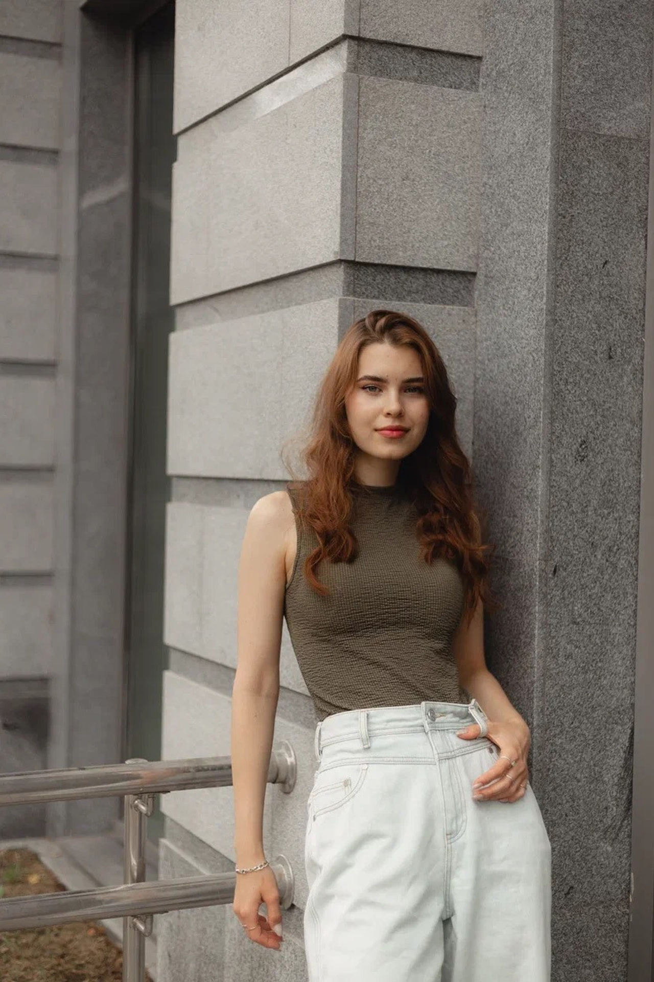 Модель для предметной съемки Юлия Е Казань| Sale Easy