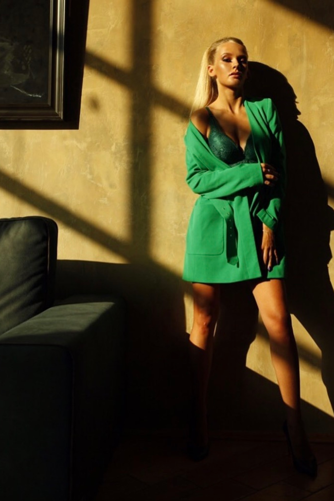 Модель для предметной съемки Карина А. Москва| Sale Easy