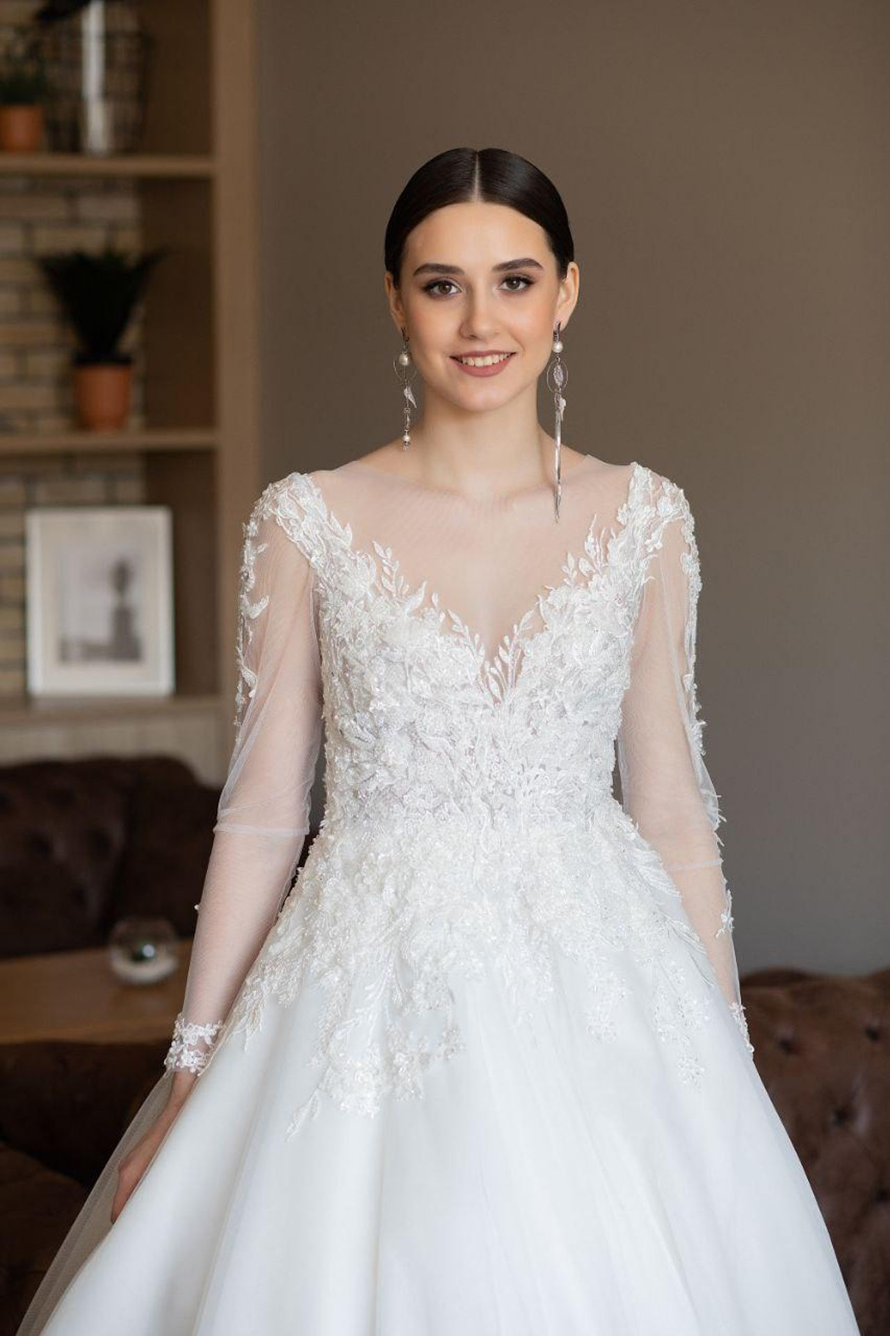 Модель для предметной съемки Федосья ЧК Н.Новгород | Sale Easy