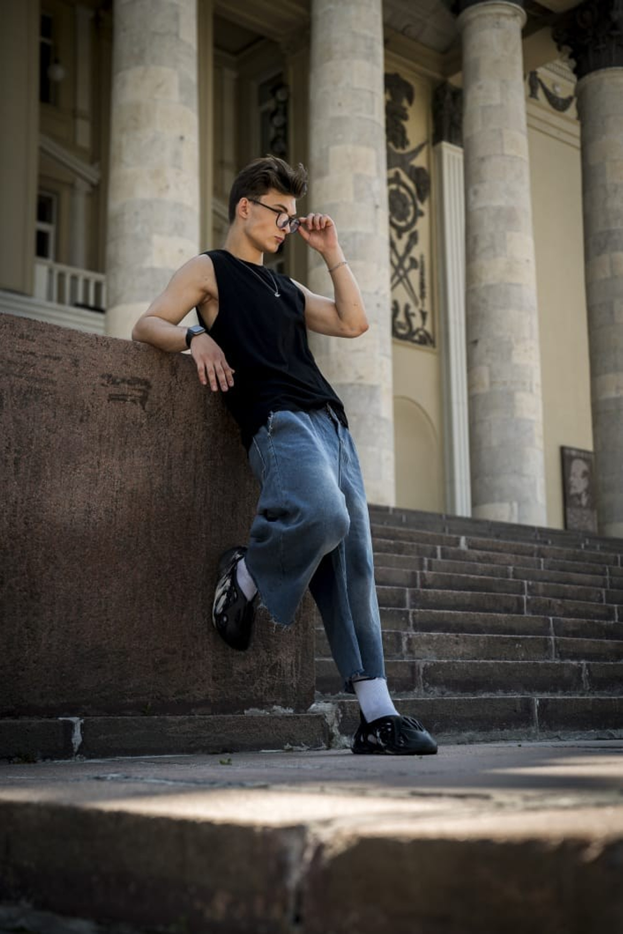 Модель для предметной съемки Александр Б Москва | Sale Easy