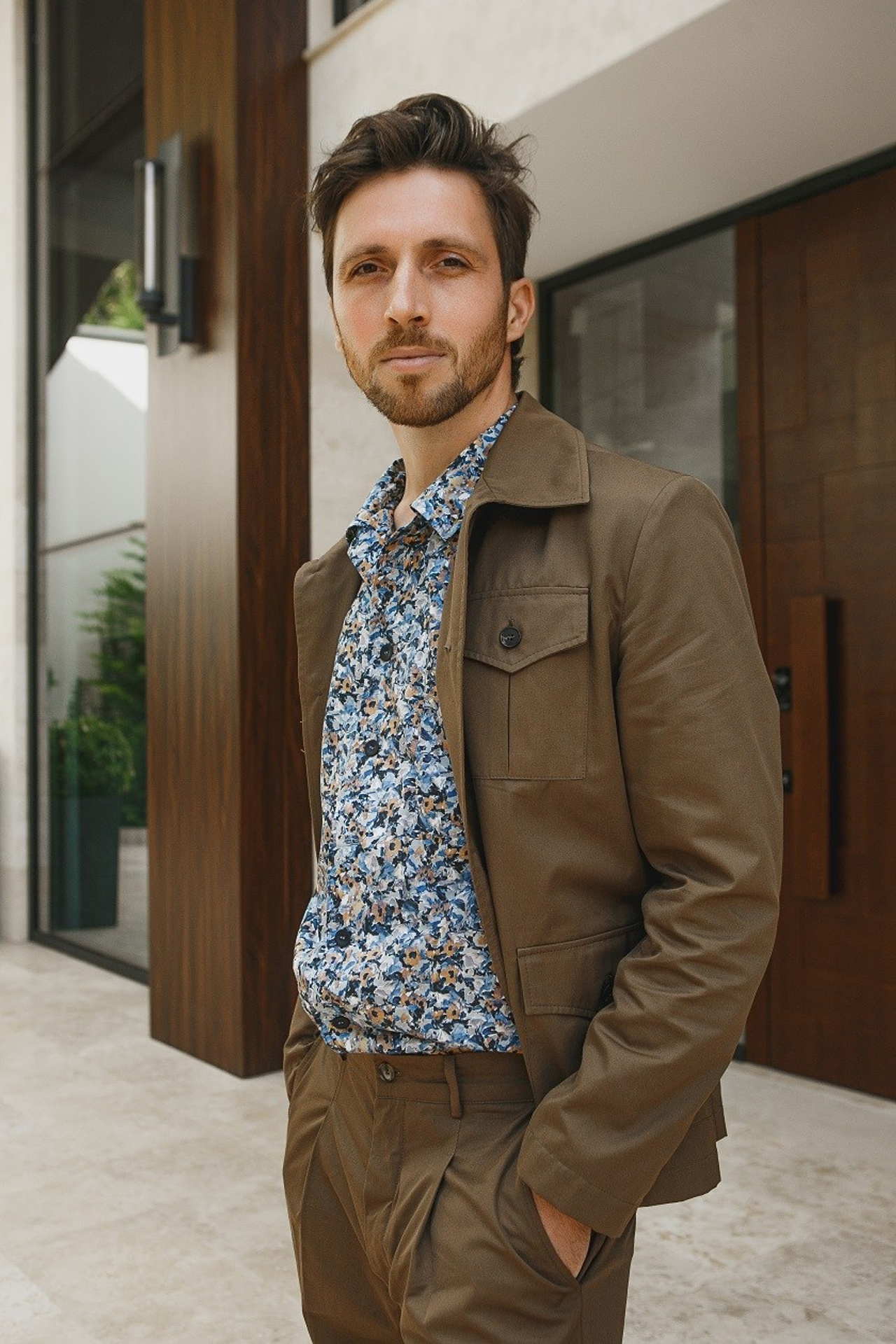 Модель для предметной съемки  Вячеслав А Сочи| Sale Easy