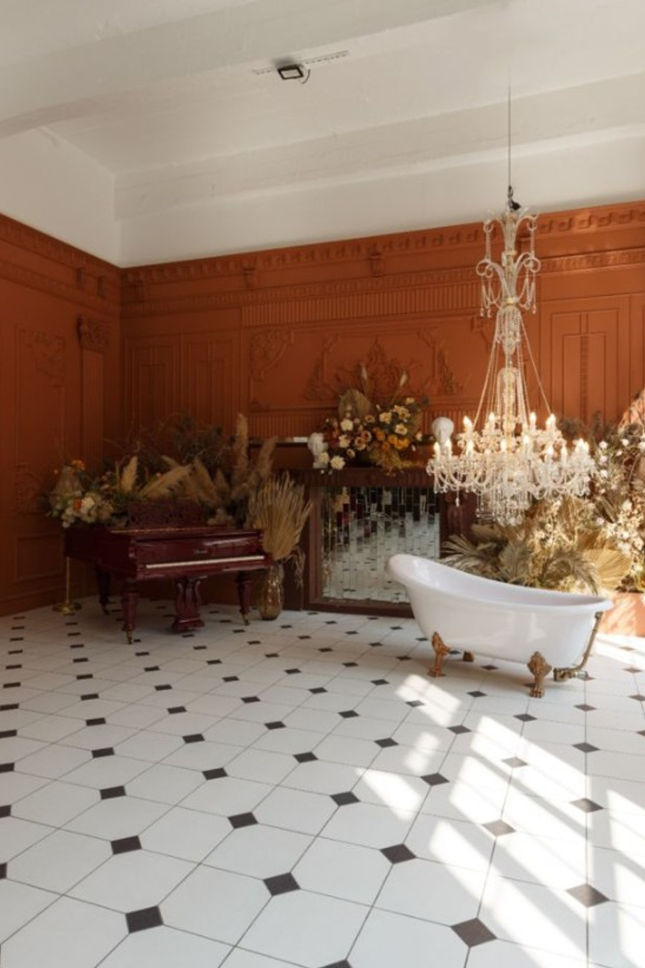 Студия Famous Studios Грэмми для предметной съемки Москва | Sale Easy