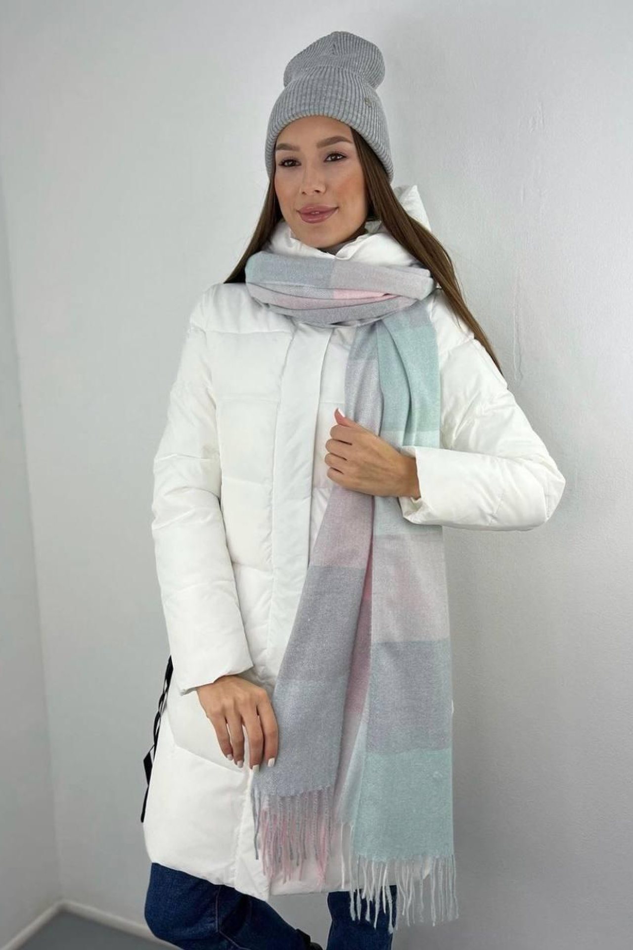 Модель для предметной съемки Олеся 1 Н.Новгород | Sale Easy