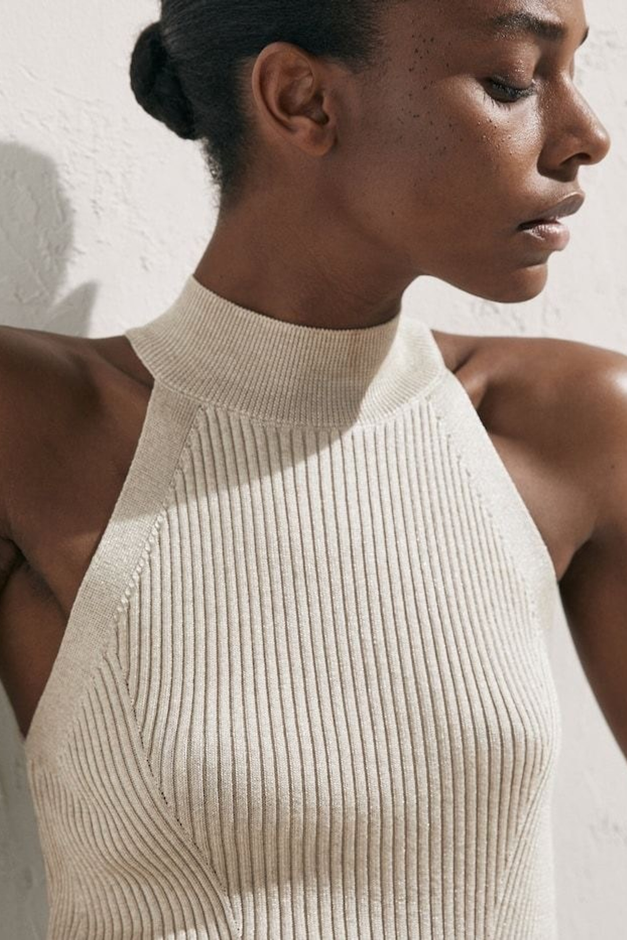 Идея для наряда с платьем миди