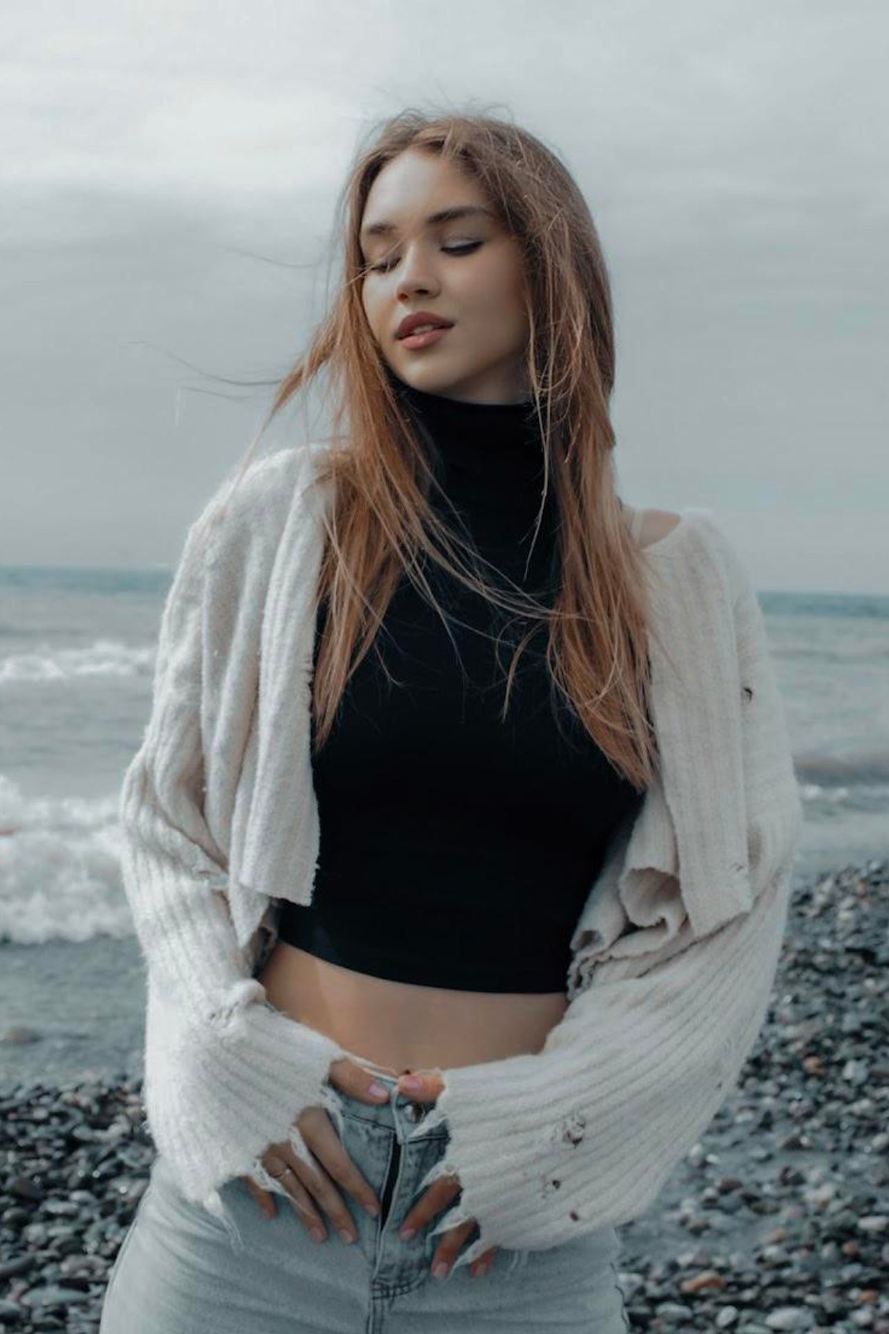 Модель для предметной съемки  Каролина Сочи| Sale Easy