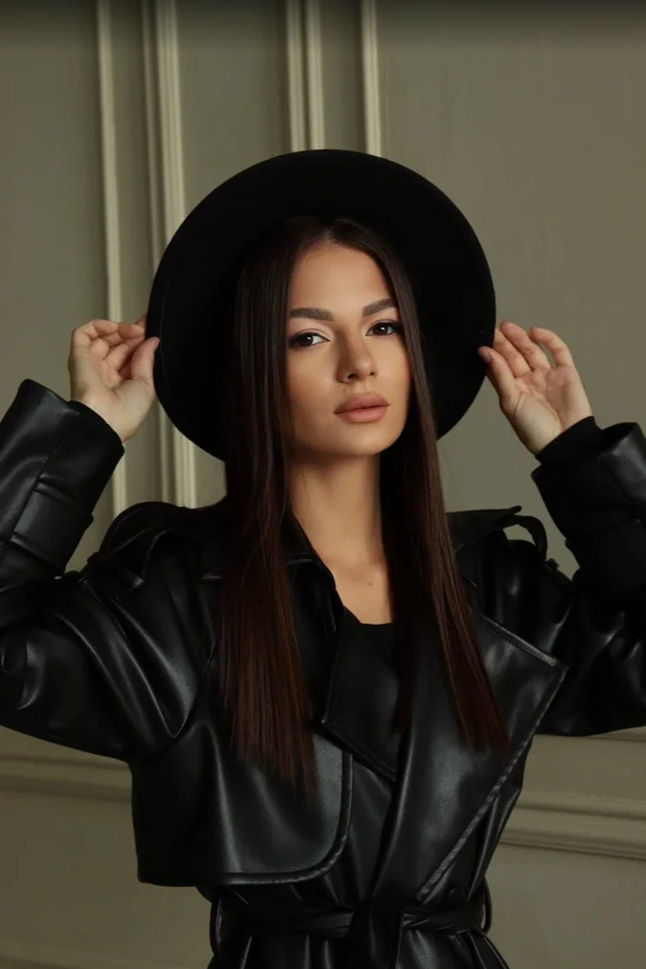 Модель для предметной съемки Адиля Казань| Sale Easy