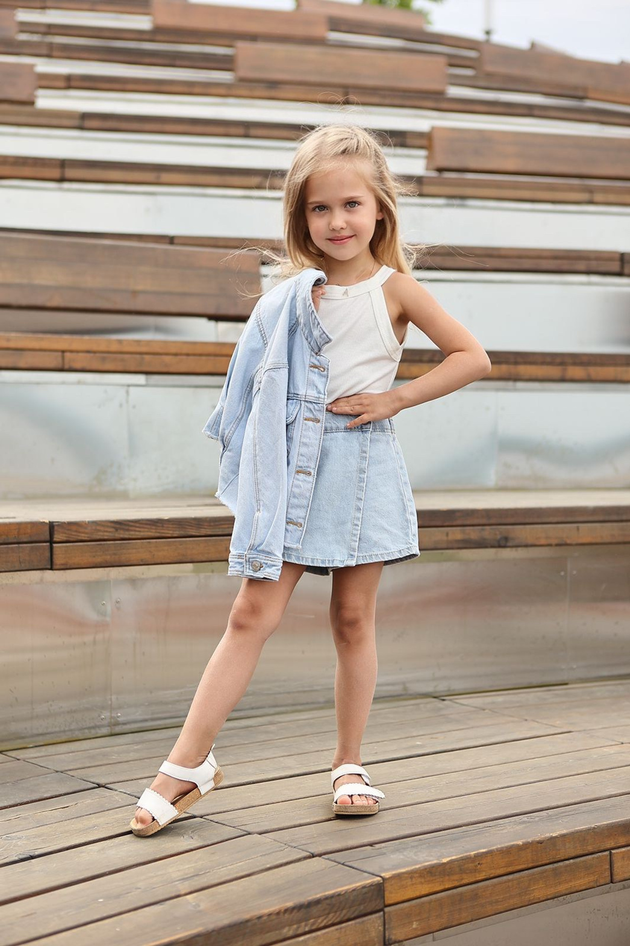 Модель для предметной съемки Алиса С. Н.Н.| Sale Easy