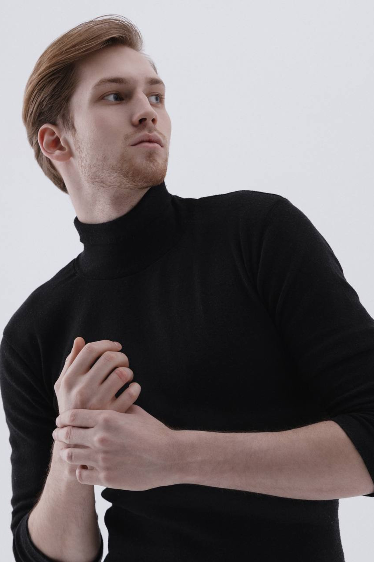 Модель для предметной съемки Михаил Г. Москва | Sale Easy