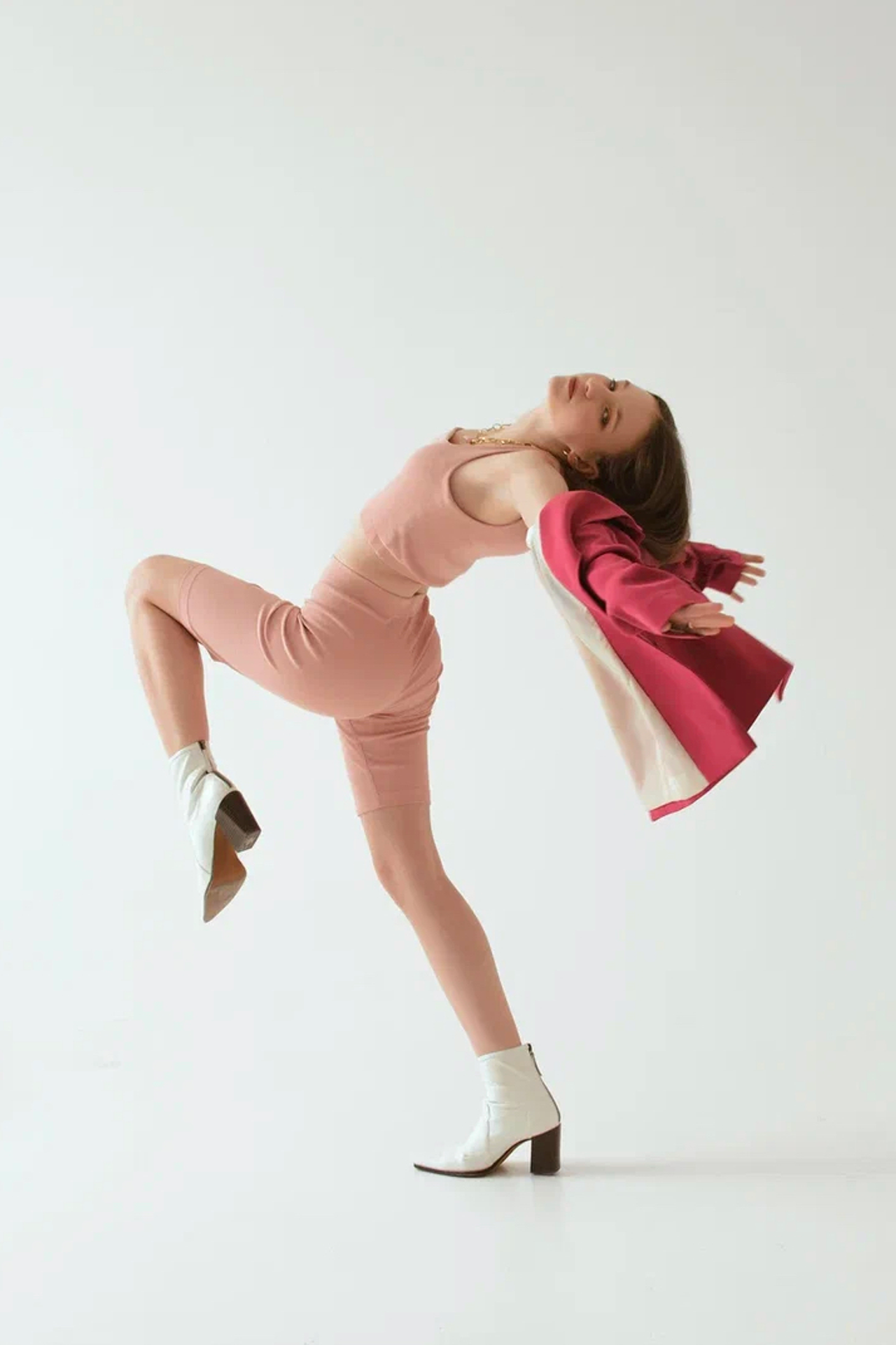 Модель для предметной съемки Алёна Б Новосибирск| Sale Easy