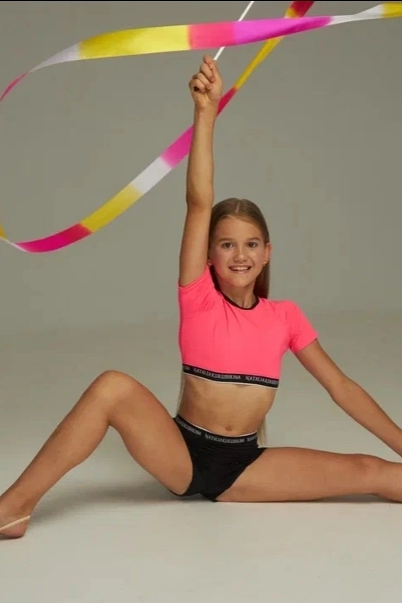 Модель девочка для предметной съемки Дарья У Н.Новгород | Sale Easy