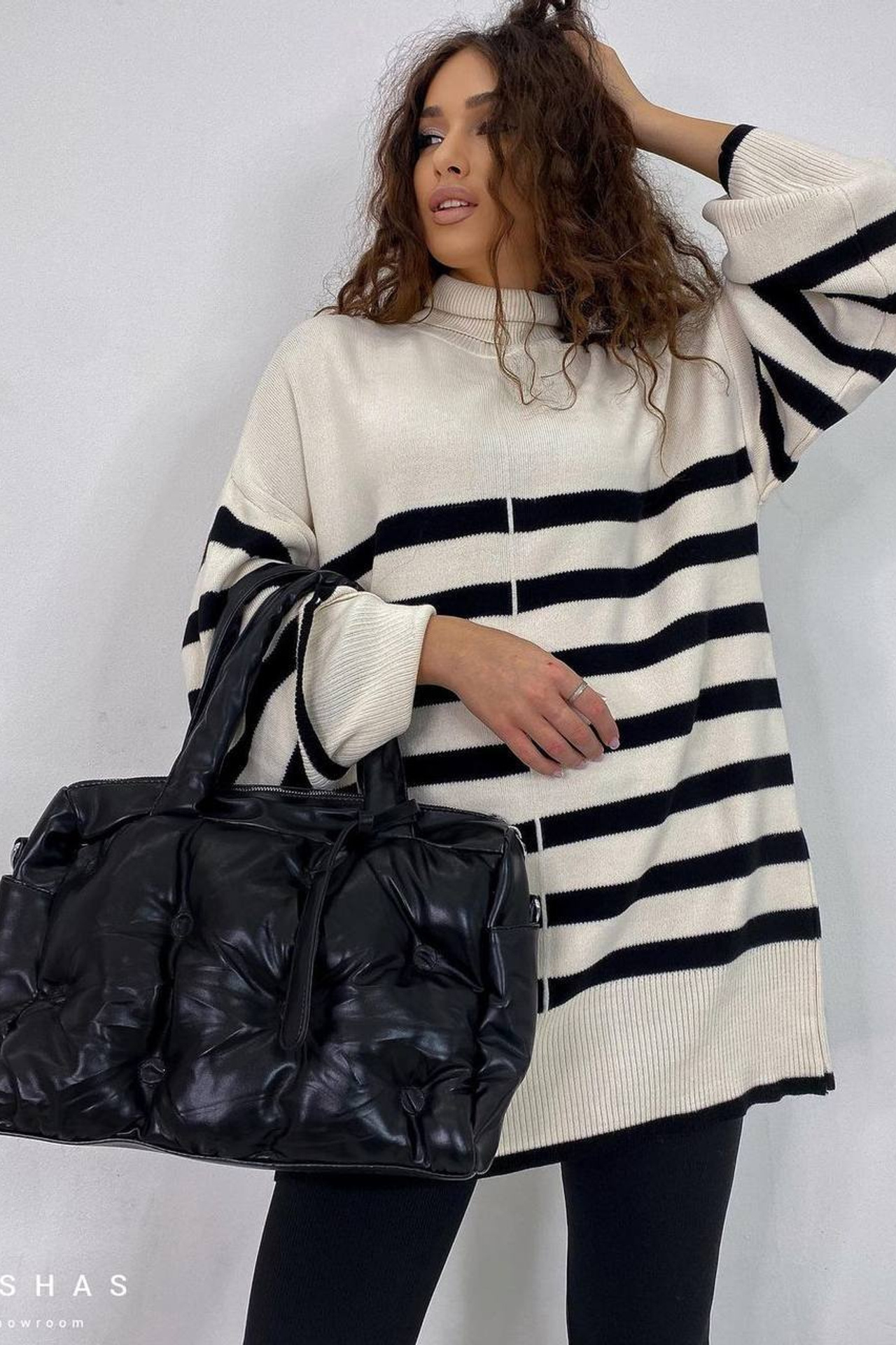 Съемка свитеров оверсайз для создания расслабленного и стильного лука