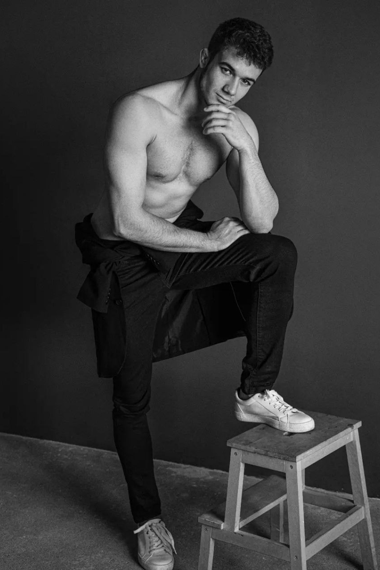 Модель для съемки на маркетплейсы Адель Б Казань| Sale Easy