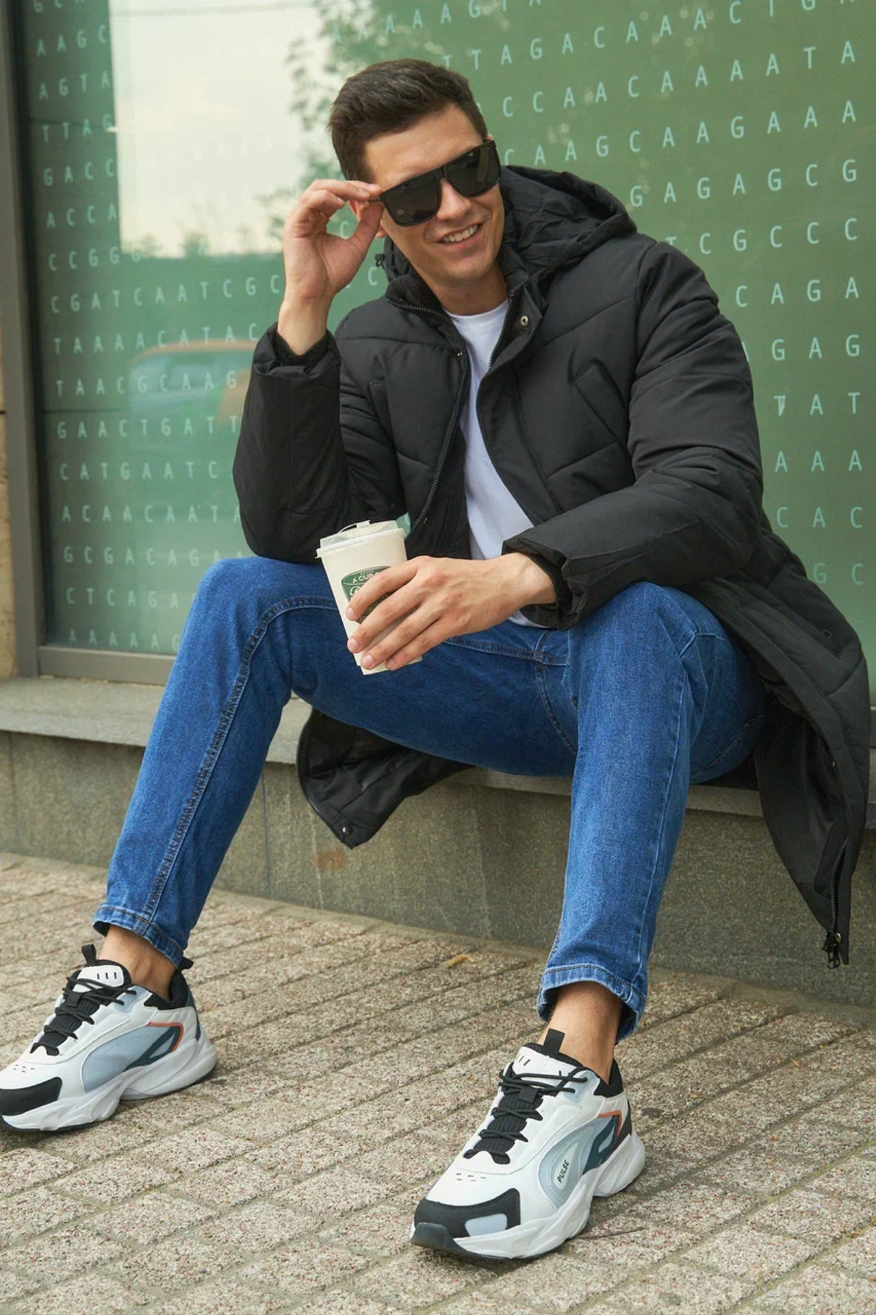 Модель для предметной съемки москвич Никита А. | Sale Easy