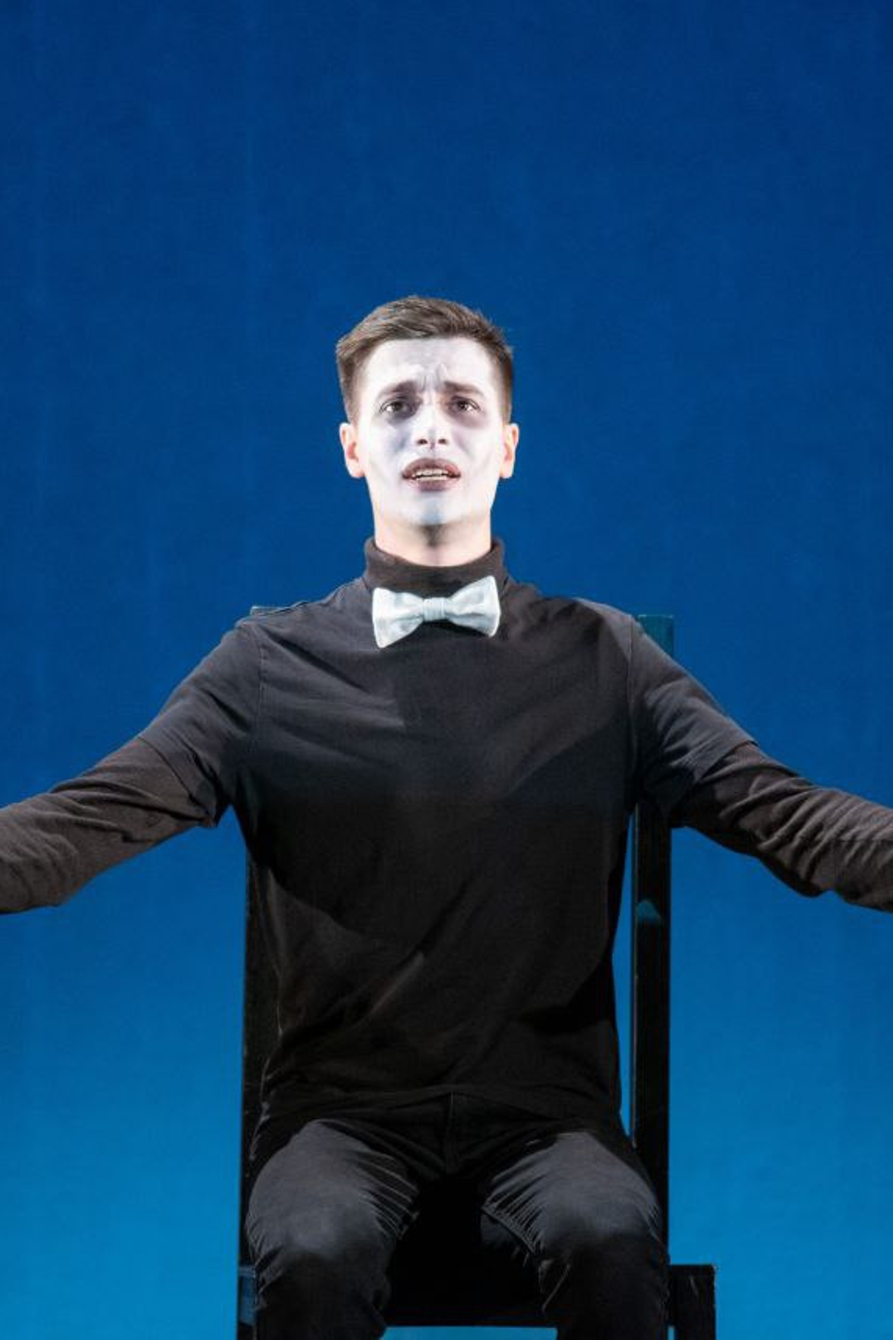 Модель для предметной съемки Александр В. Москва | Sale Easy