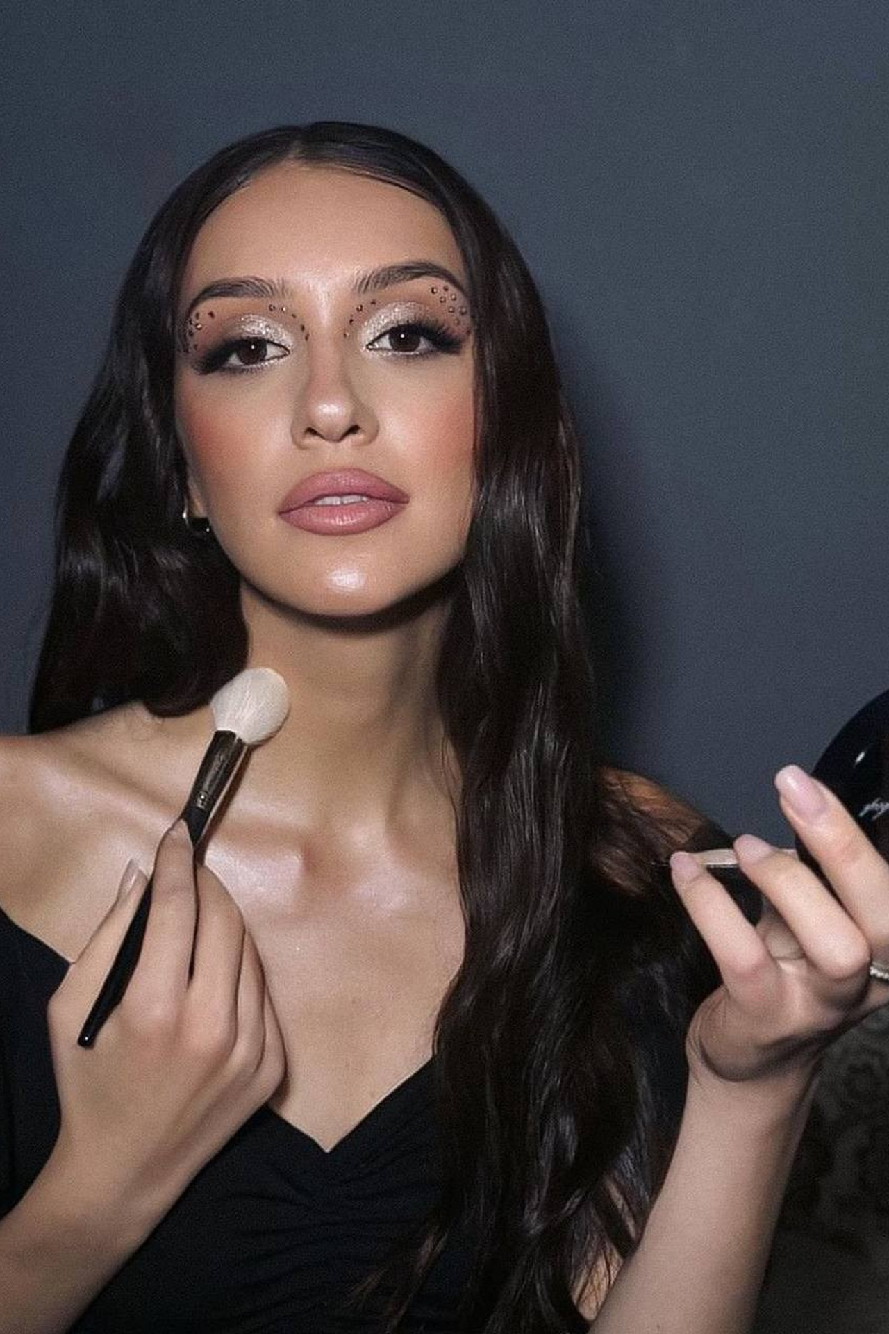 Модель для предметной съемки Юлия А. Н.Новгород| Sale Easy