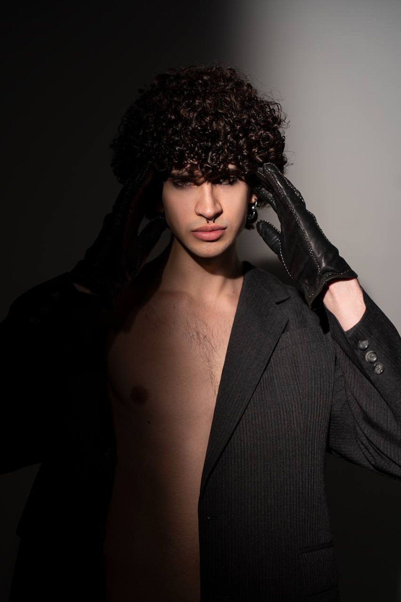 Модель для предметной съемки Егор Ж. Москва | Sale Easy