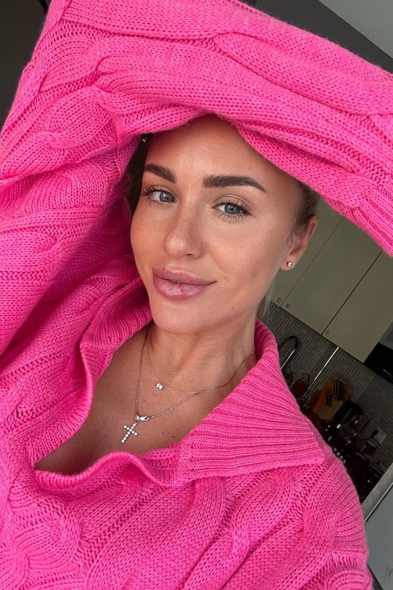 Модель для предметной съемки Анастасия Ц.Н.Новгород| Sale Easy