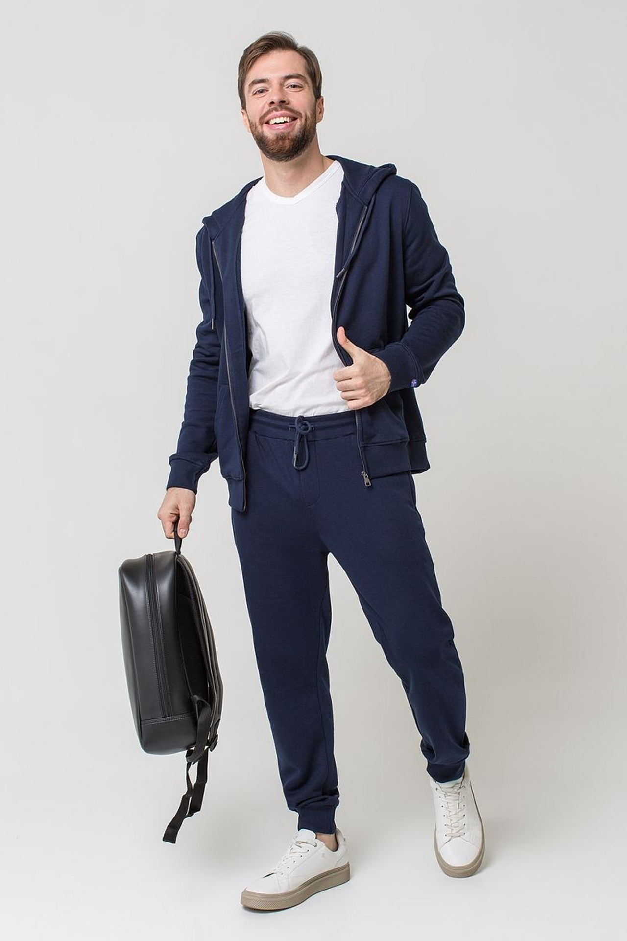 Модель для предметной съемки Евгений id 11156 Москва| Sale Easy