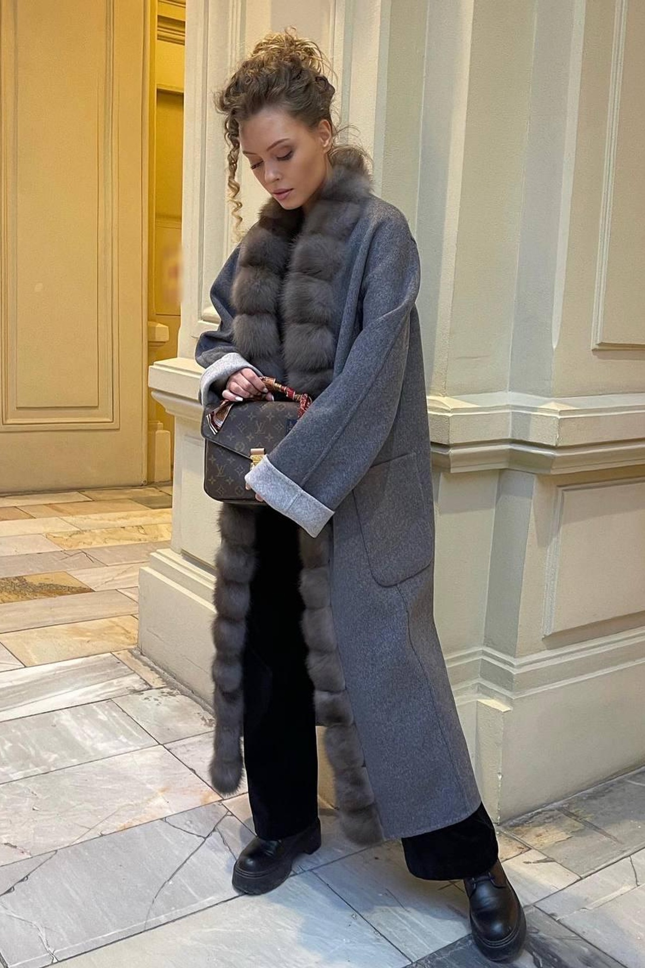 Модель для предметной съемки Анна Е. Москва| Sale Easy