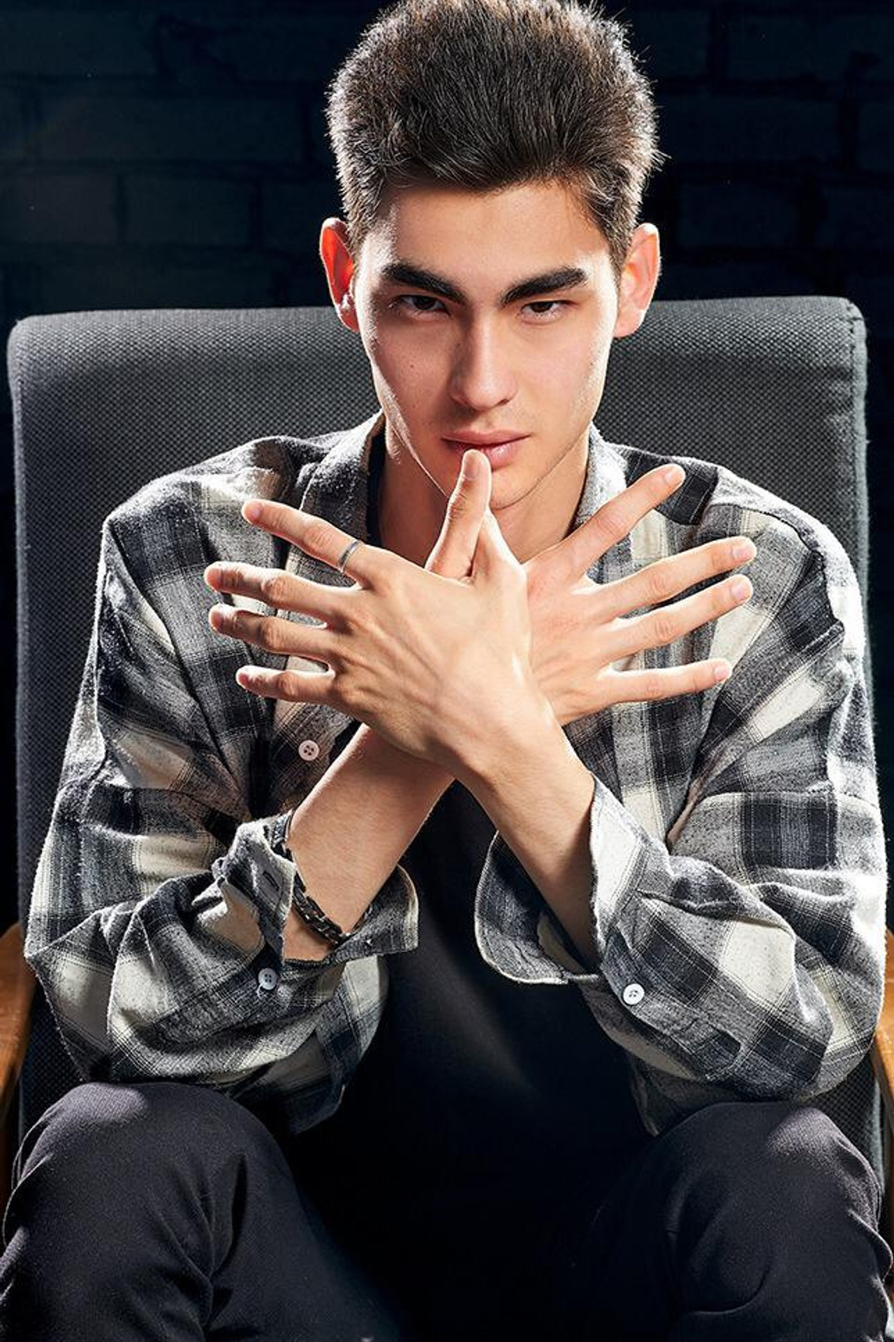 Модель для предметной съемки Роман Ал. Москва | Sale Easy