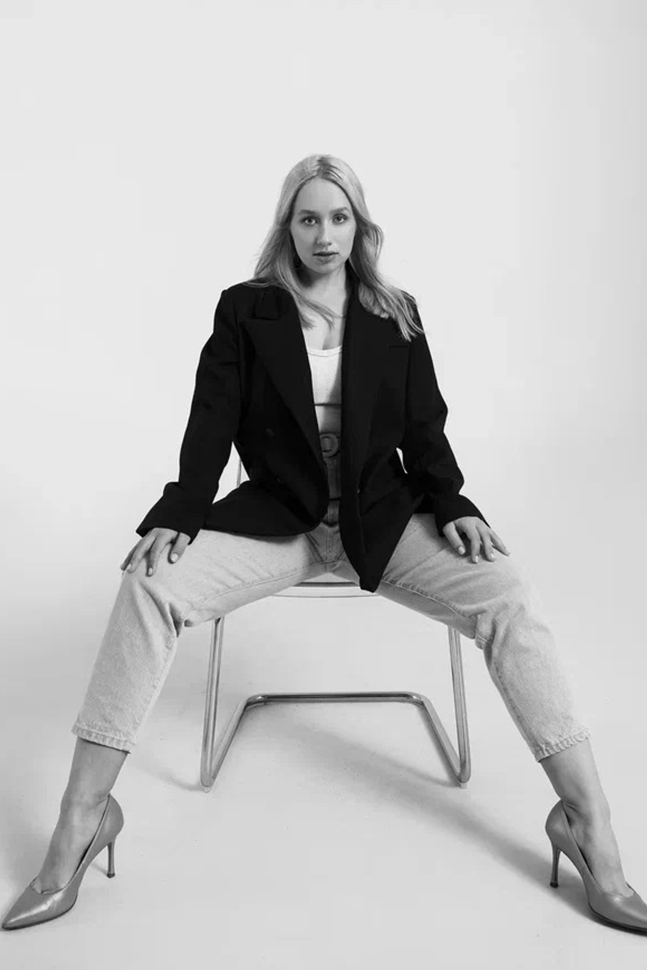 Модель для предметной съемки Мария Н.С-Петербург | Sale Easy