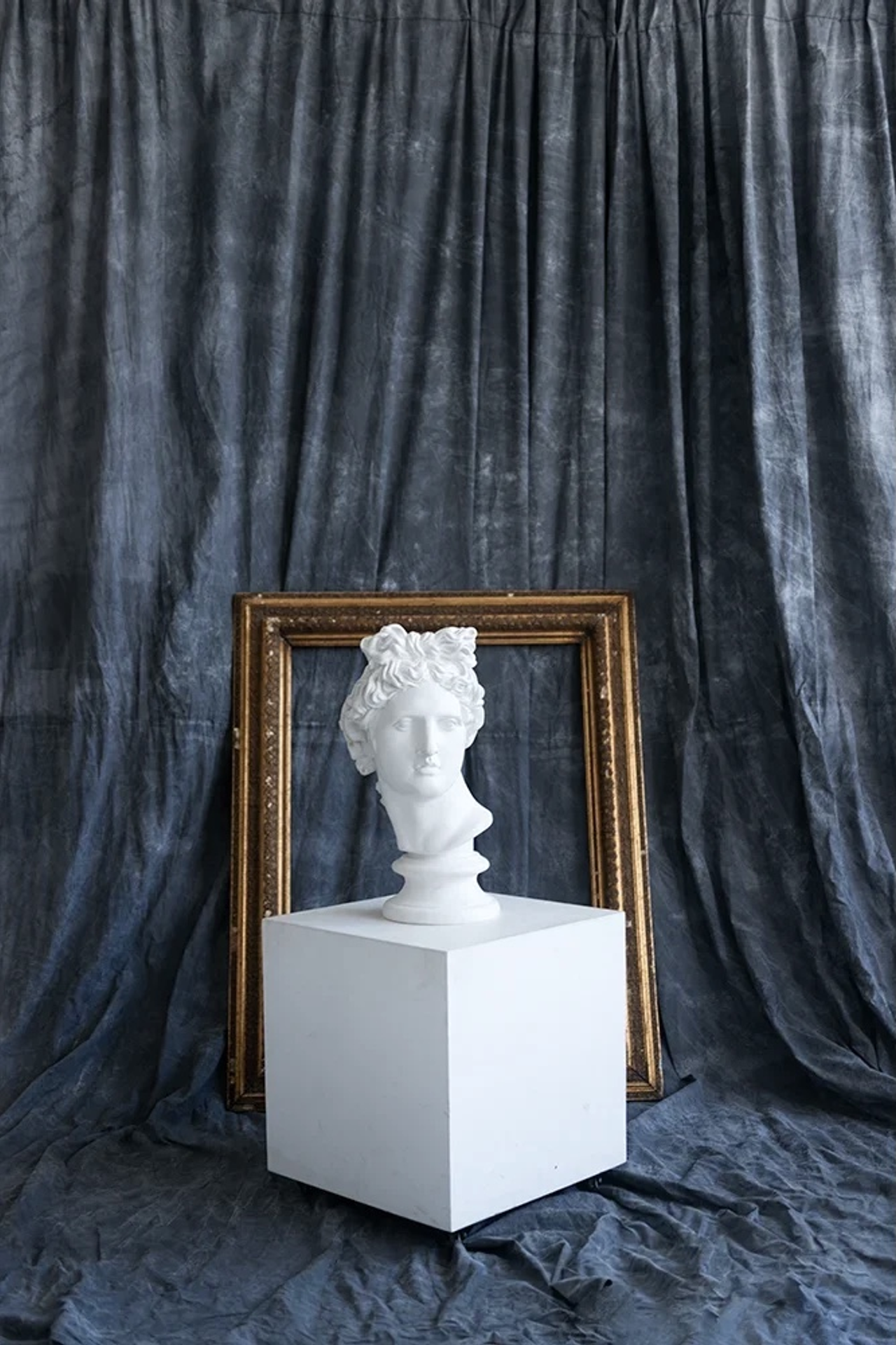 Студия для предметной съемки CROSS — Салют Москва | Sale Easy