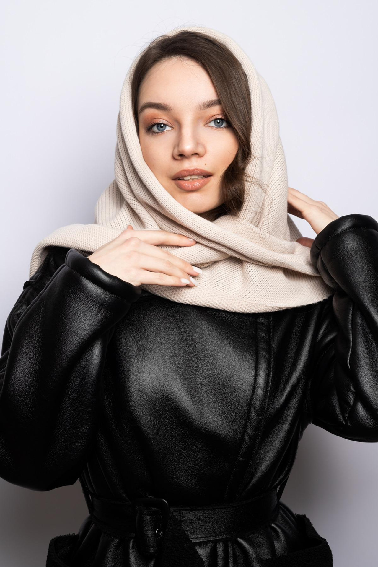 Модель для предметной съемки Дарья К. Москва| Sale Easy