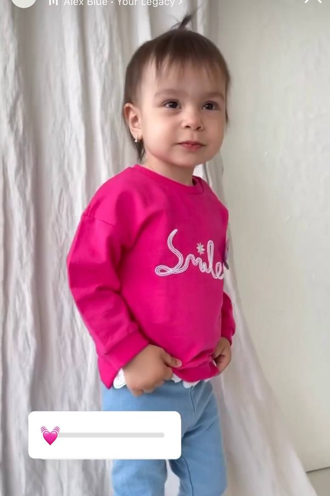 Модель девочка для предметной съемки Ариана А. Казань| Sale Easy