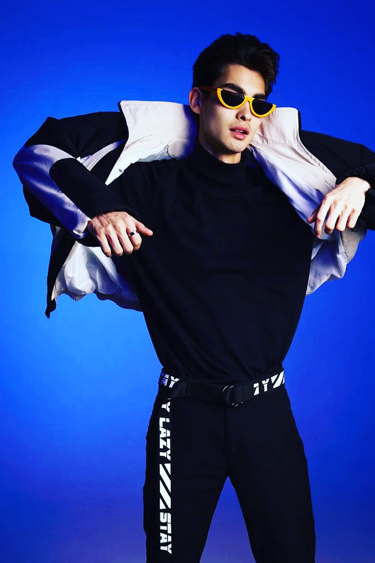 Модель для предметной съемки Роман Ал. Москва | Sale Easy