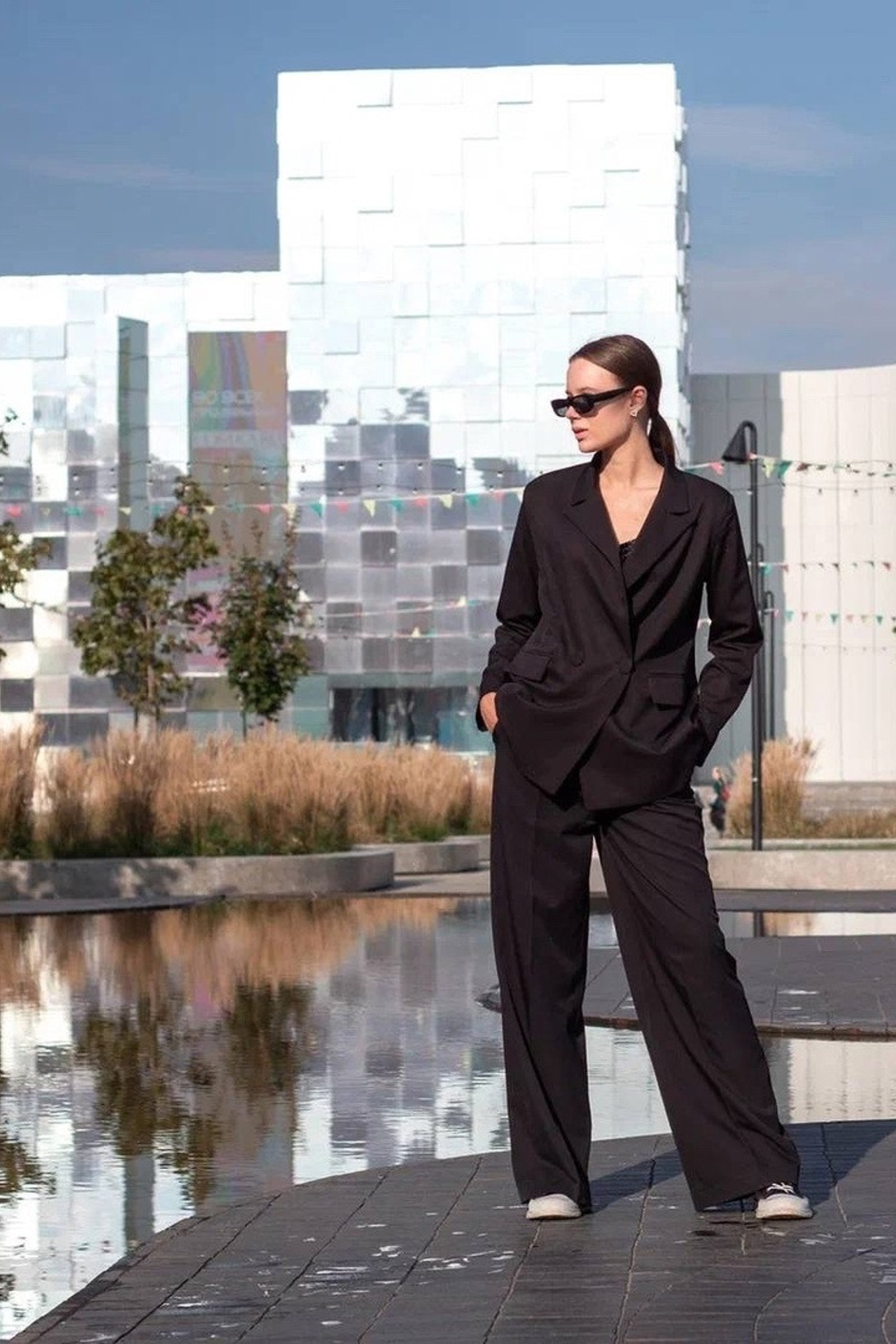 Модель для предметной съемки Милана А Н.Новгород |Sale Easy