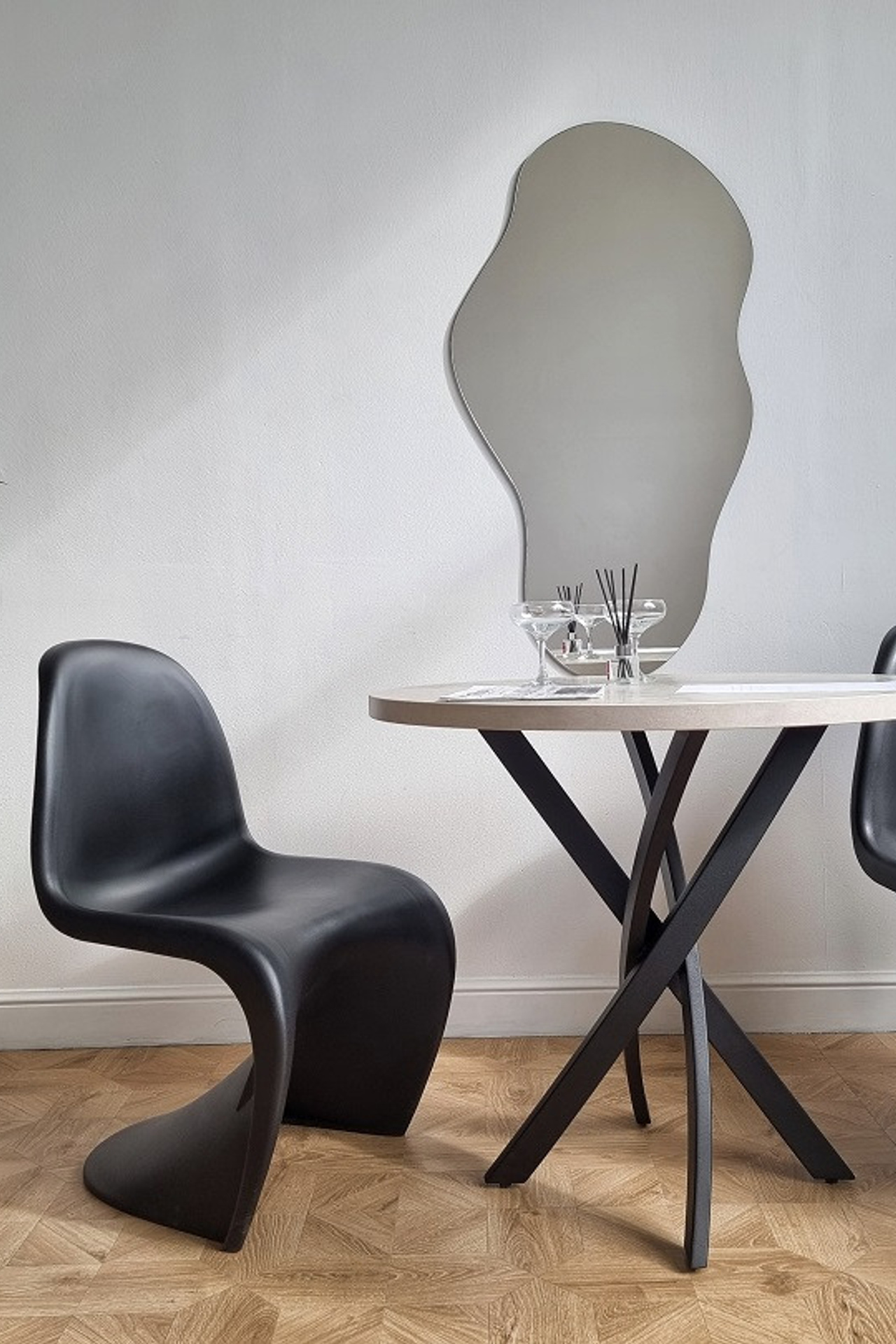 Студия для предметной съемки REPLACE — LANVIN Москва | Sale Easy