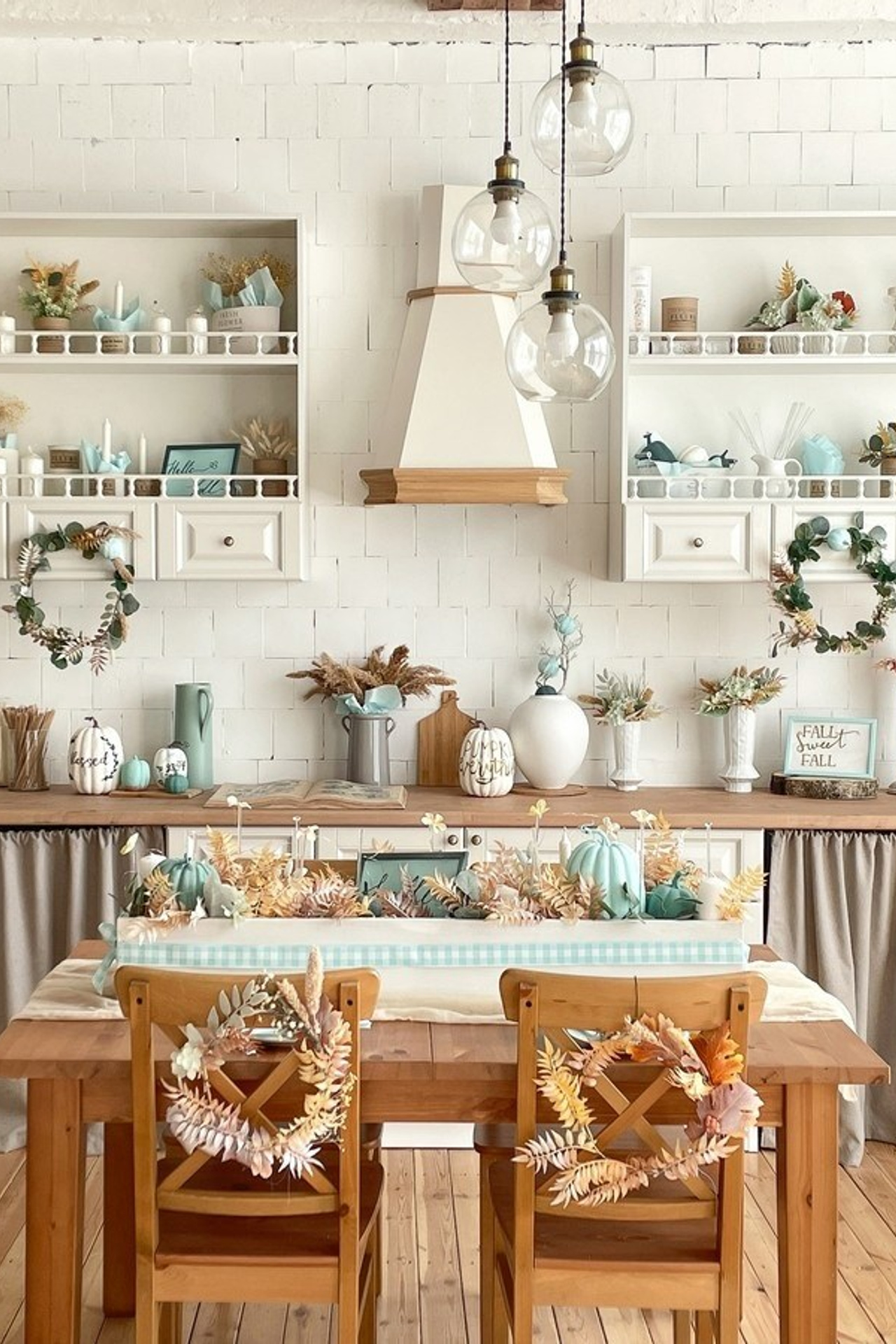 Студия DAILY STUDIO — зал Melody для предм. съемки С.-Пб|Sale Easy